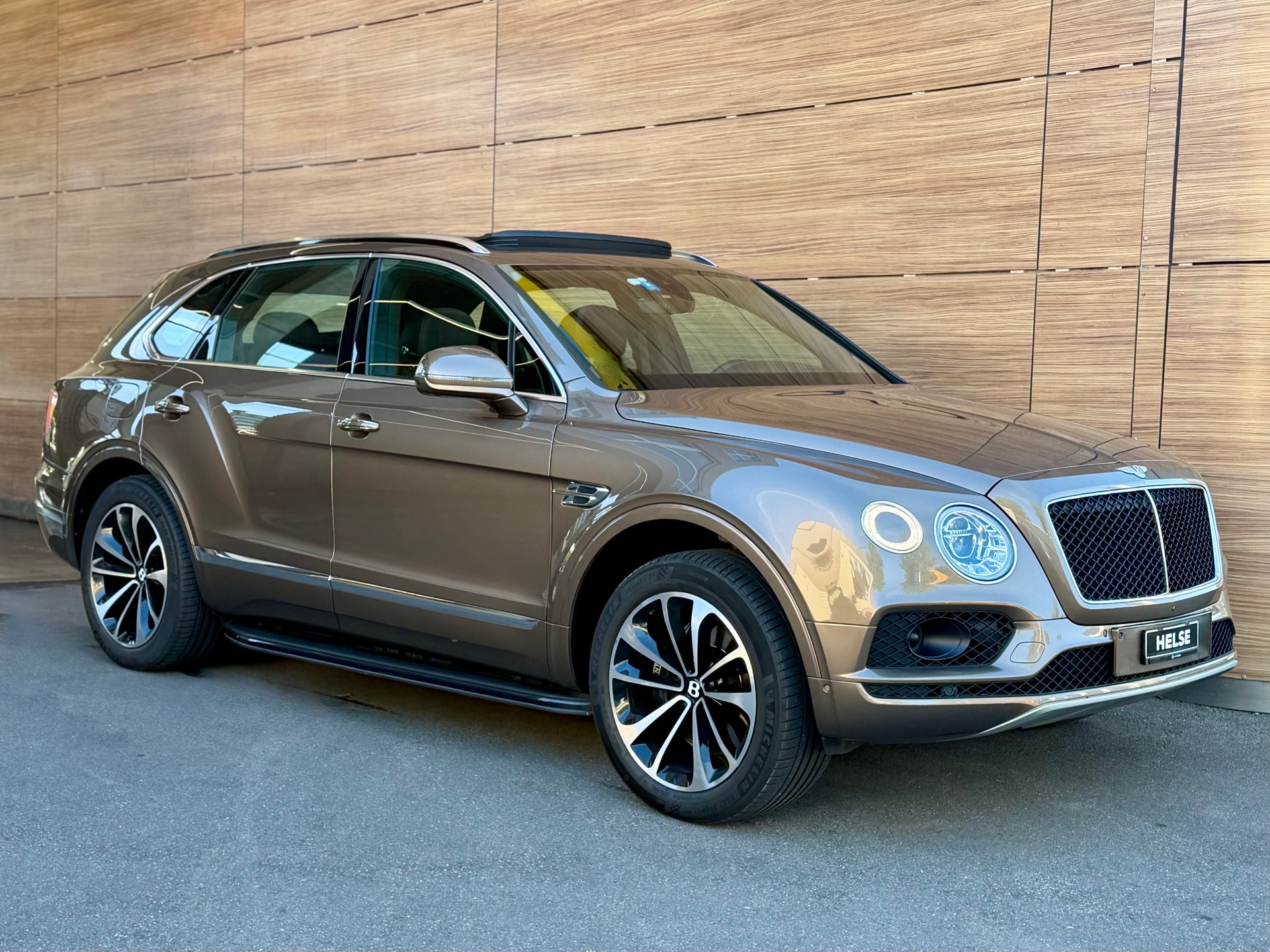 BENTLEY Bentayga V8 Speed-image-1