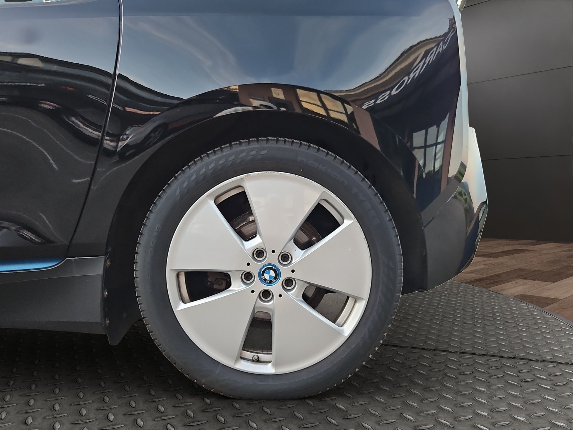 BMW i3 (94Ah)-image-22