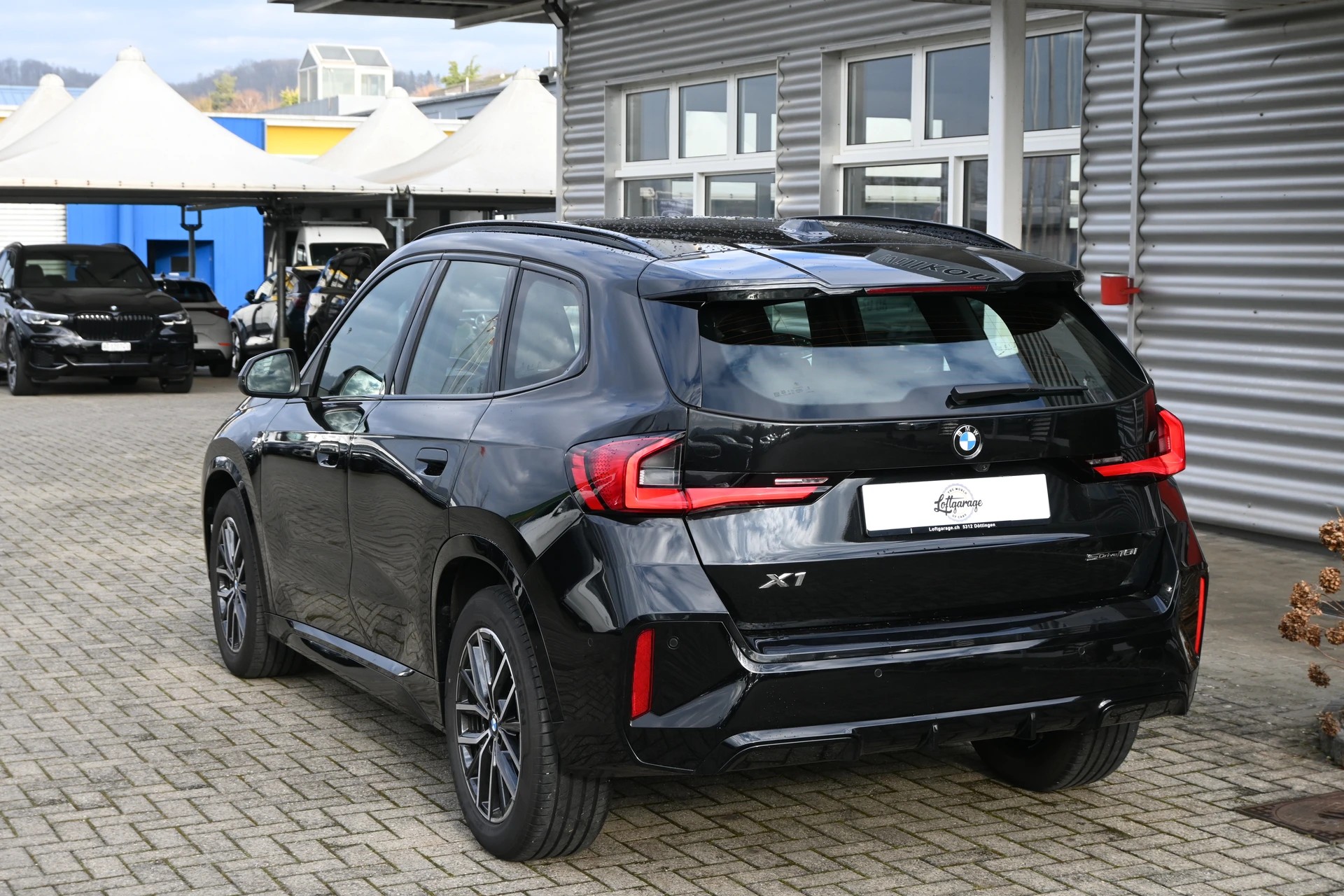 BMW X1 sDrive 18i M Sport Automat + Werksgarantie 08.2027-image-6