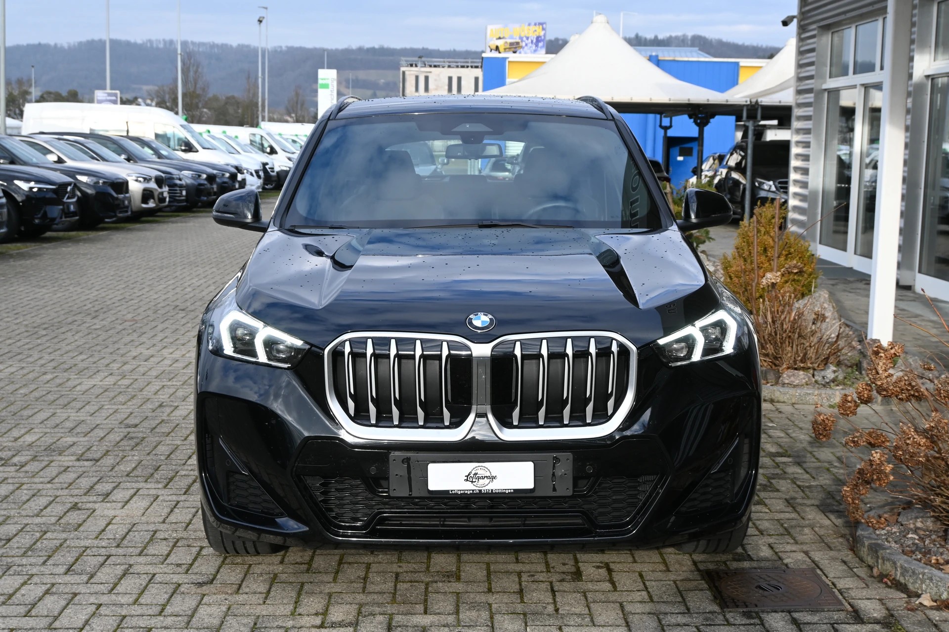 BMW X1 sDrive 18i M Sport Automat + Werksgarantie 08.2027-showroom-element-2