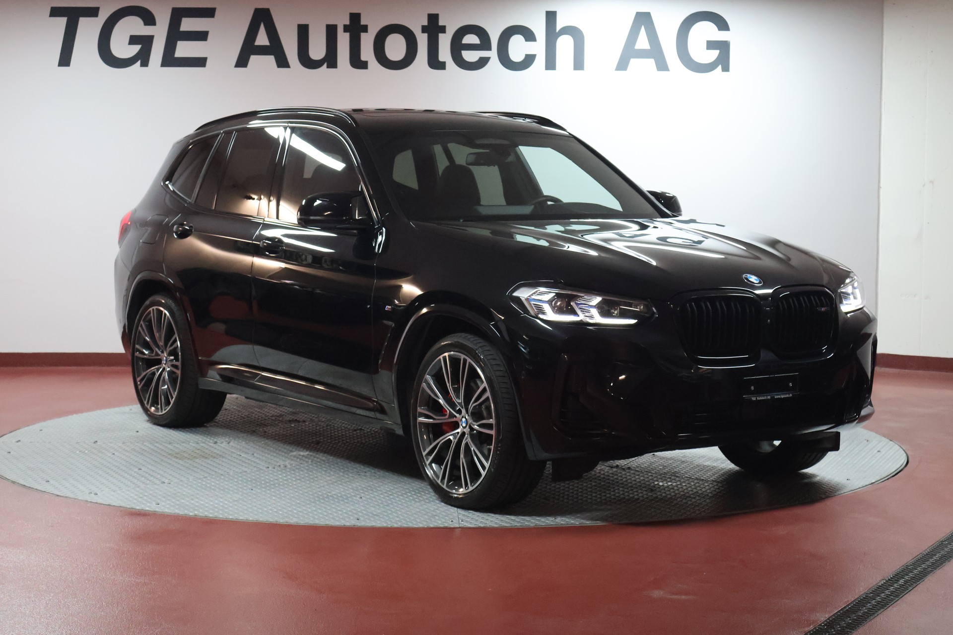 BMW X3 M40i-image-2