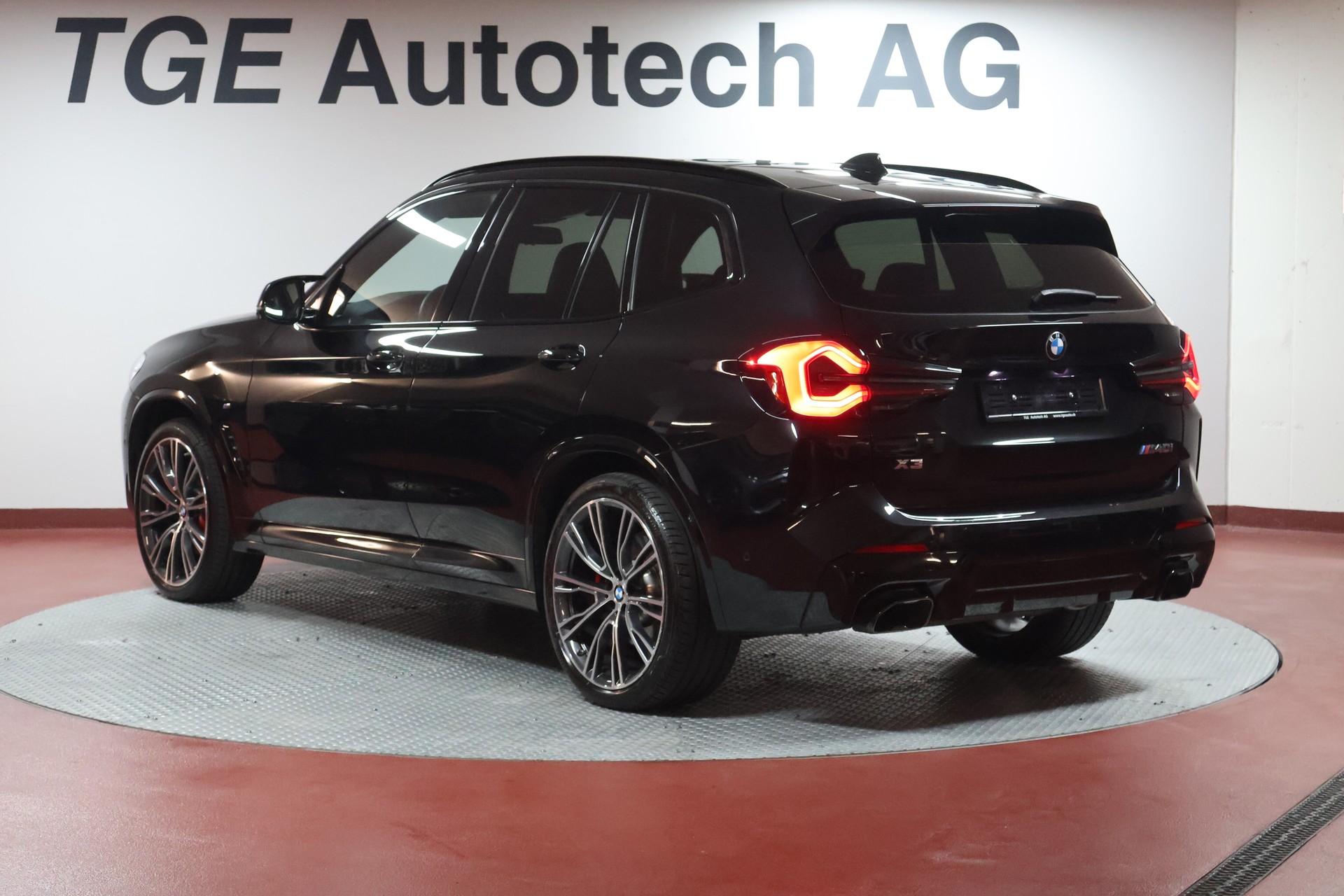 BMW X3 M40i-image-19