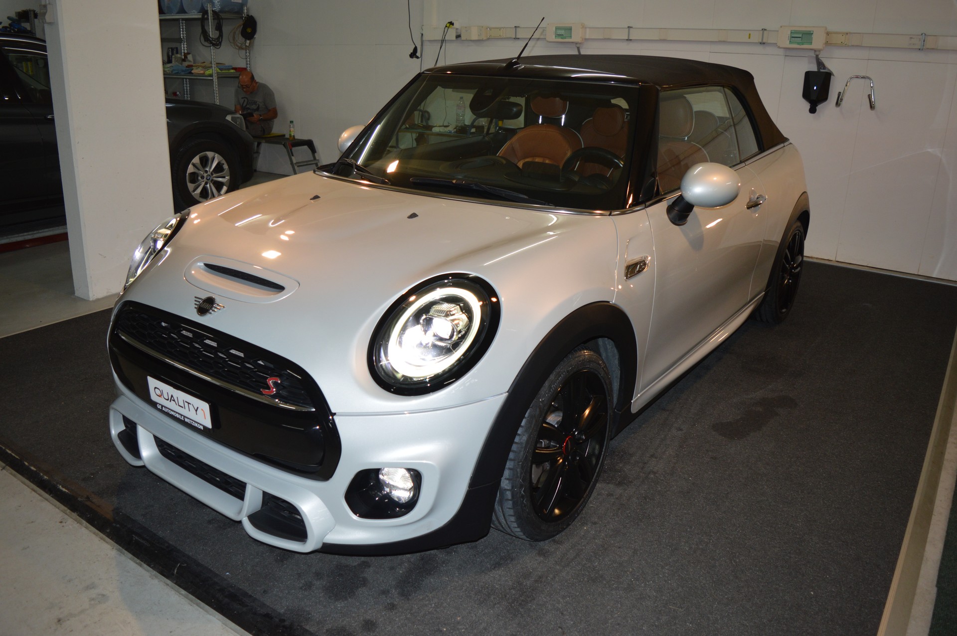 MINI Cooper S Cabriolet DKG-image-3