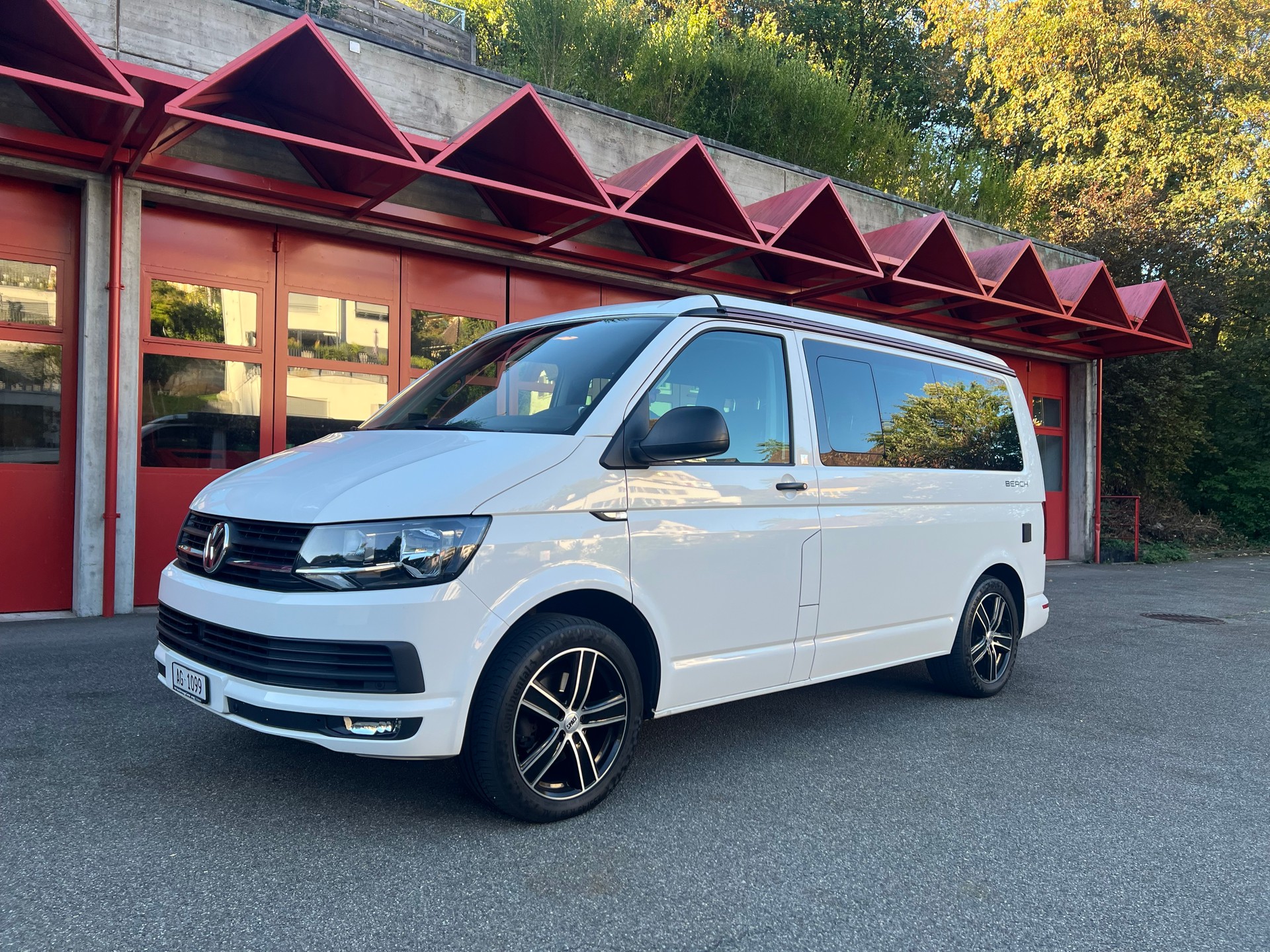 VW T6 California 2.0 TDI Beach Liberty DSG-image-0