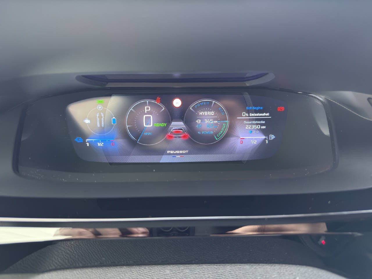 PEUGEOT 308 SW 1.6 PHEV 180 GT-image-5
