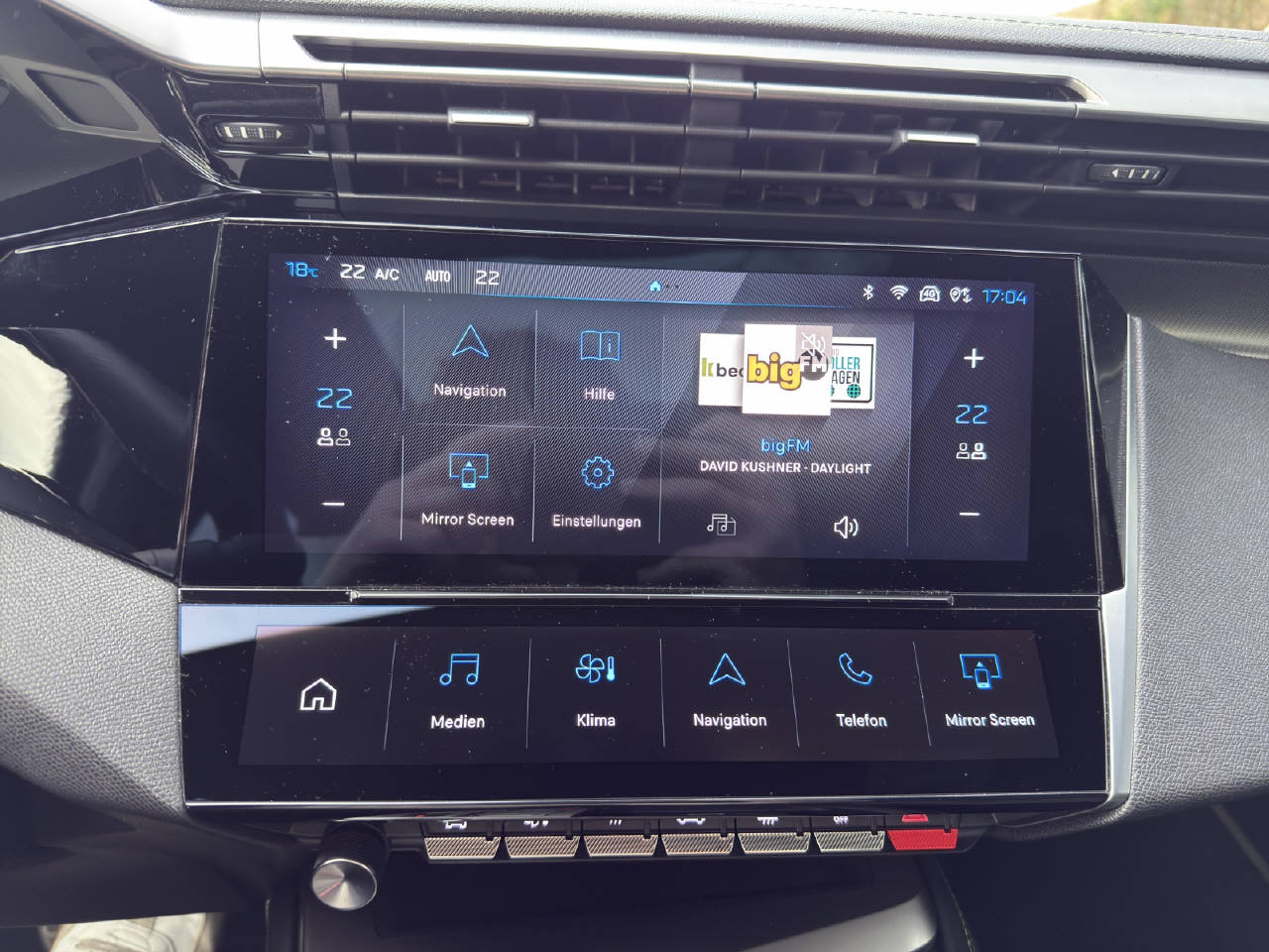 PEUGEOT 308 SW 1.6 PHEV 180 GT-image-7