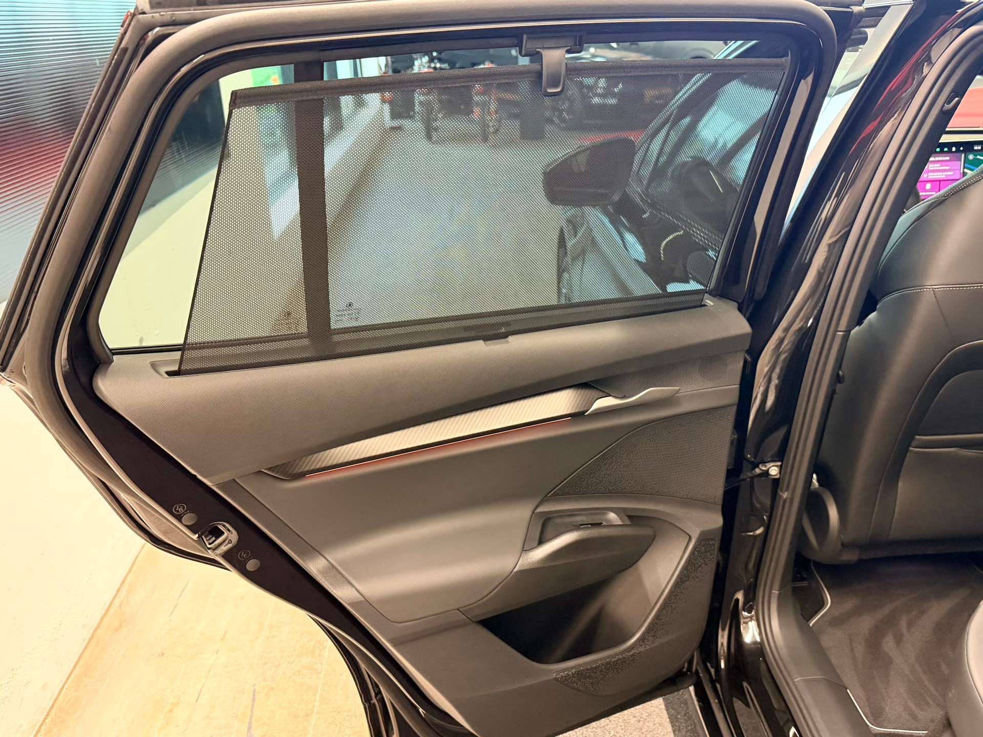 SKODA Enyaq 85x Sportline 4x4-image-19
