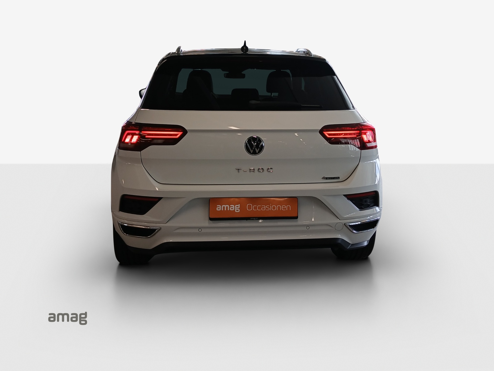 VW T-Roc 2.0 TSI Sport DSG 4Motion-image-3