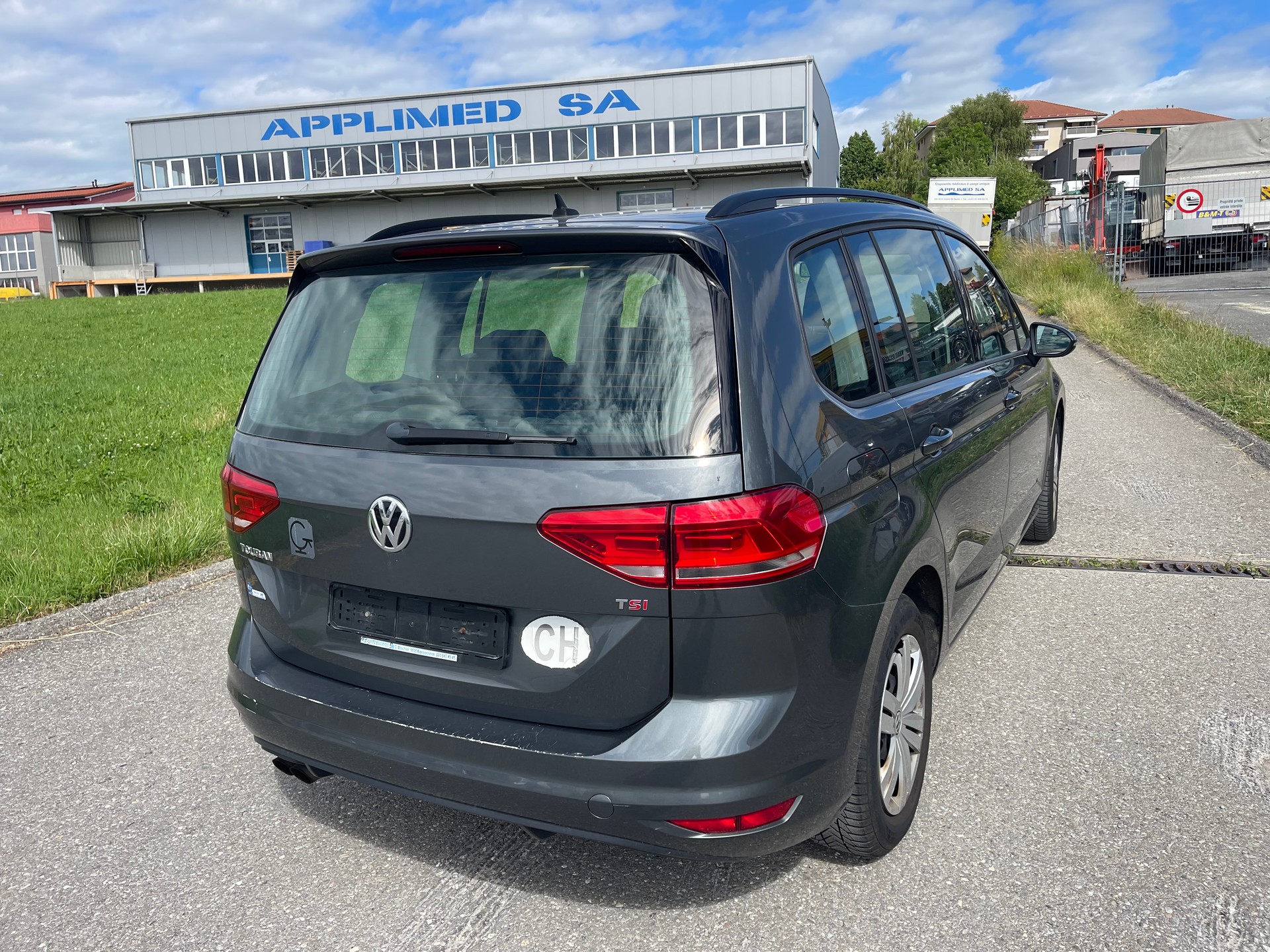 VW Touran 1.4 TSI BlueMotion Technology Comfortline DSG-image-3
