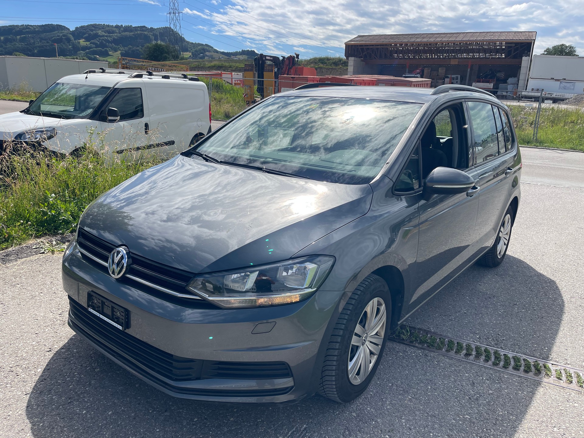 VW Touran 1.4 TSI BlueMotion Technology Comfortline DSG-image-0