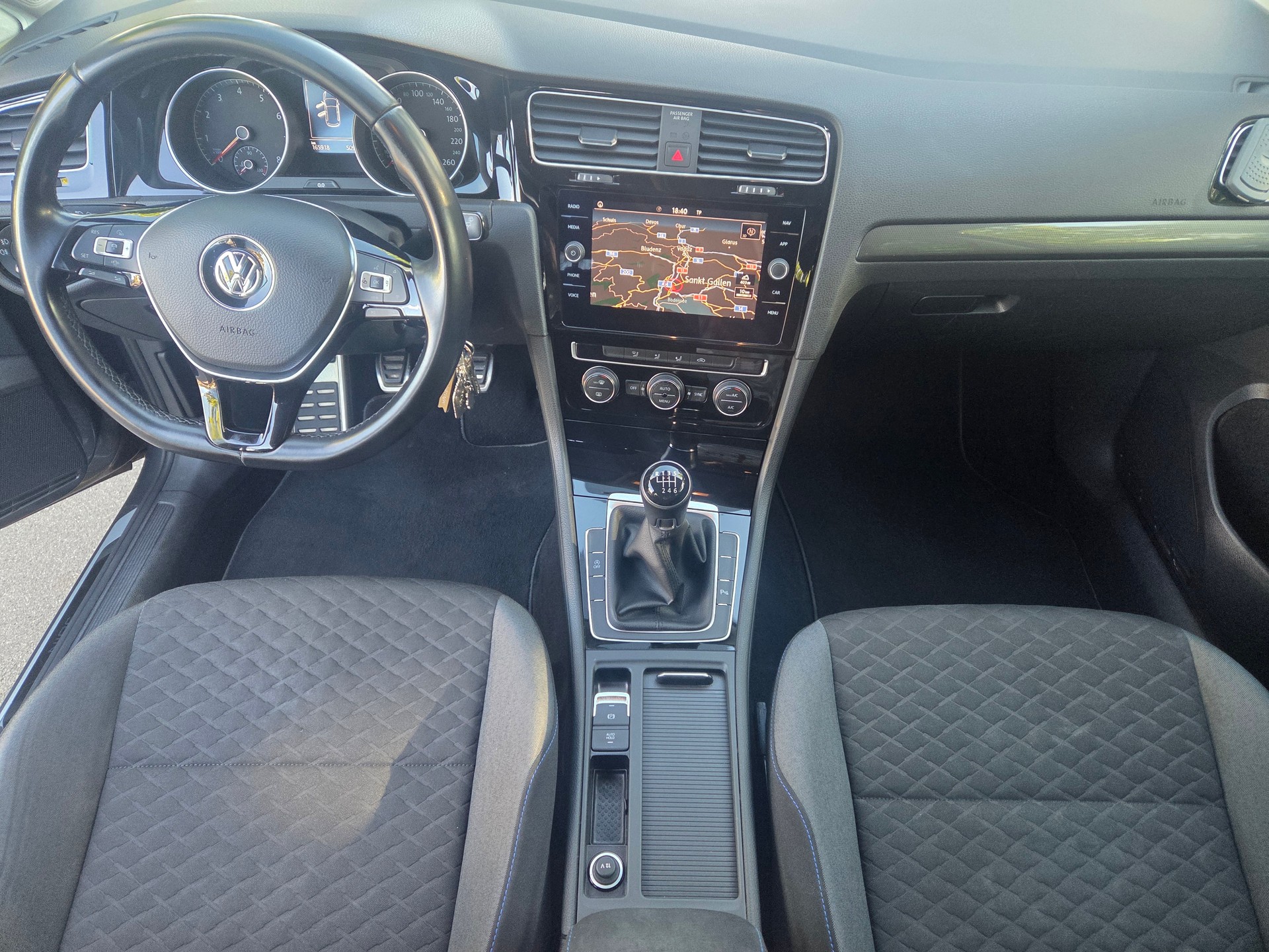 VW 1.0 TSI 115 Comfortline-image-3