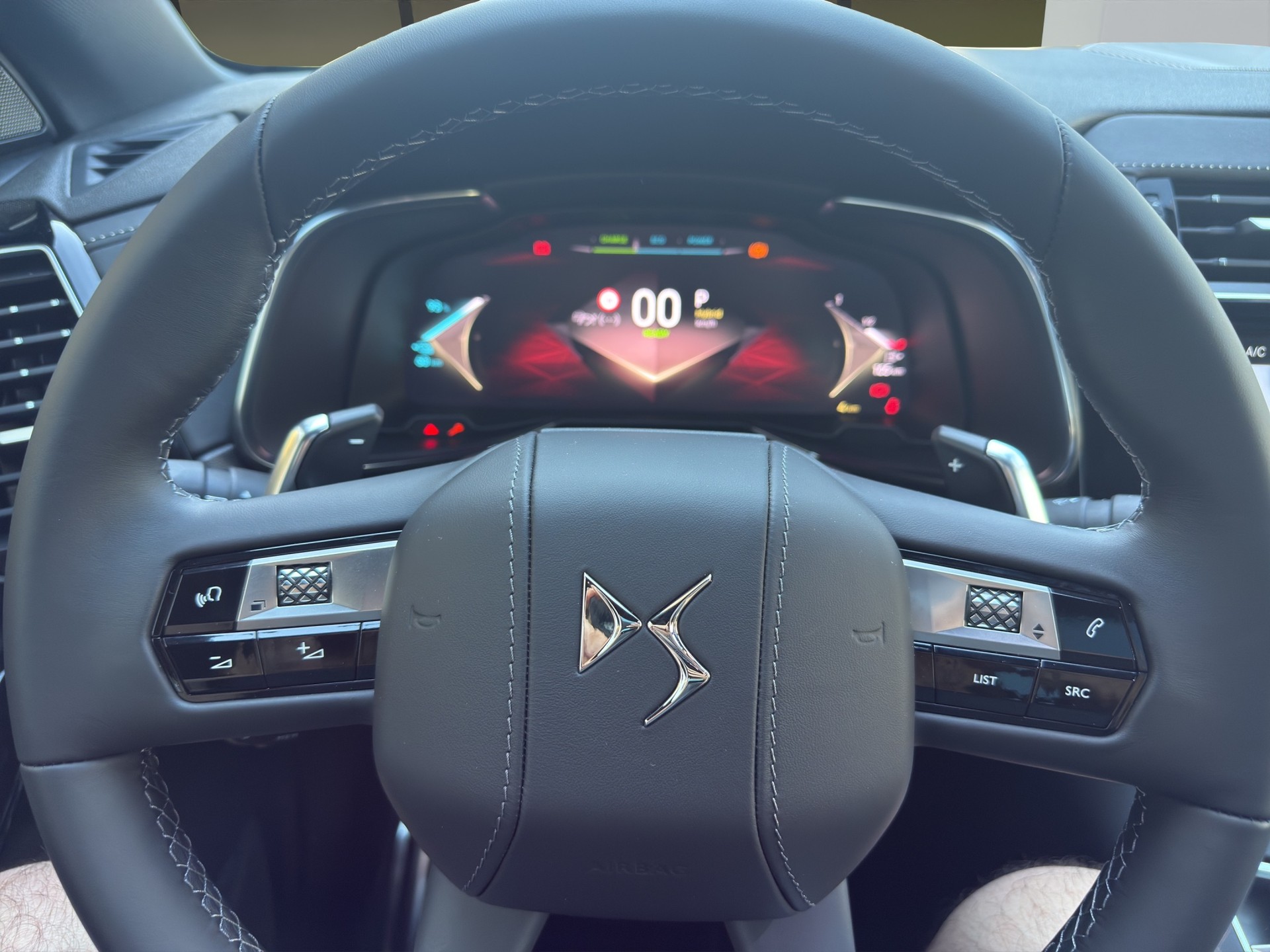DS AUTOMOBILES 7 1.6 E-Tense Étoile 4x4-image-9