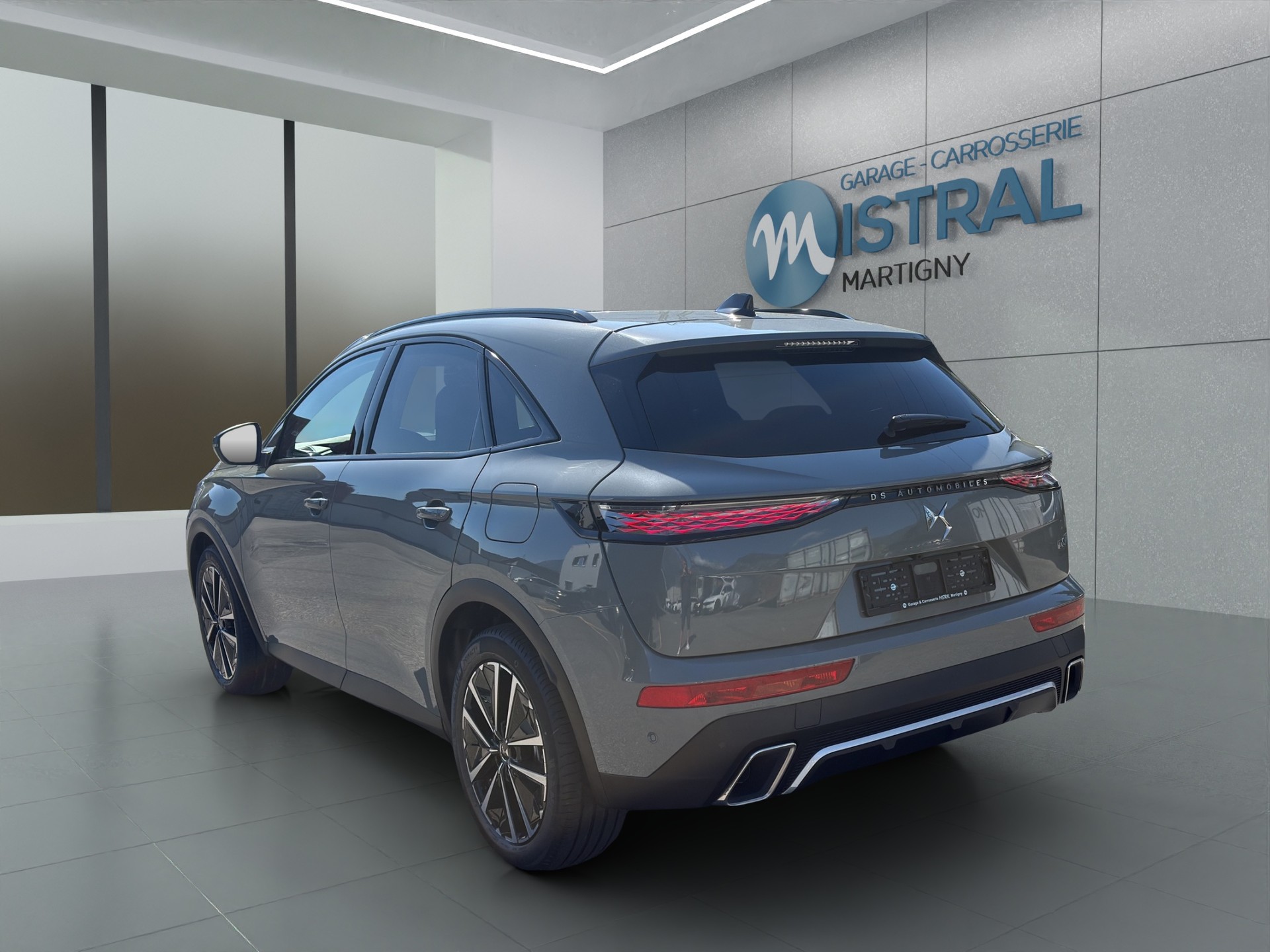 DS AUTOMOBILES 7 1.6 E-Tense Étoile 4x4-showroom-element-2