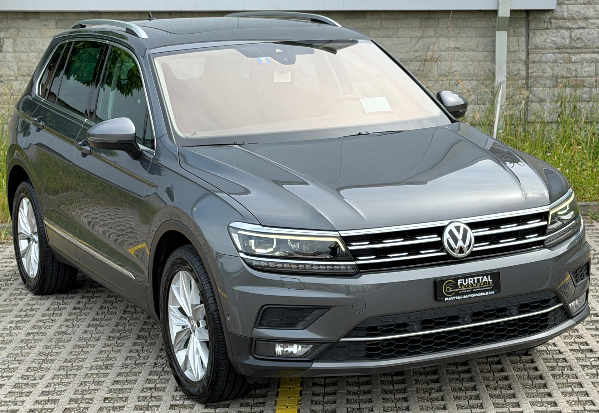 VW Tiguan 2.0 TDI SCR Highline 4Motion DSG-showroom-element-2