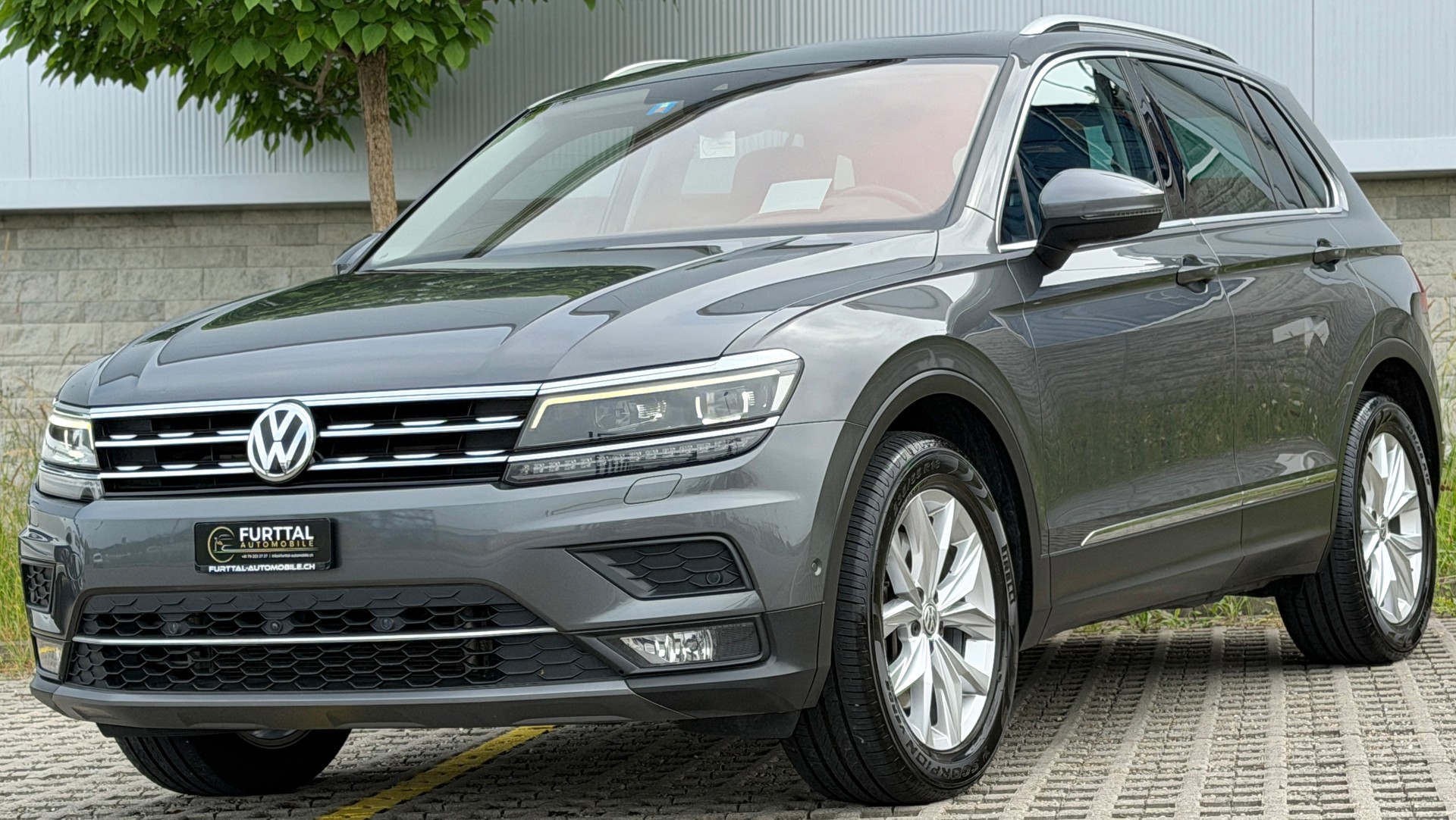 VW Tiguan 2.0 TDI SCR Highline 4Motion DSG-image-4