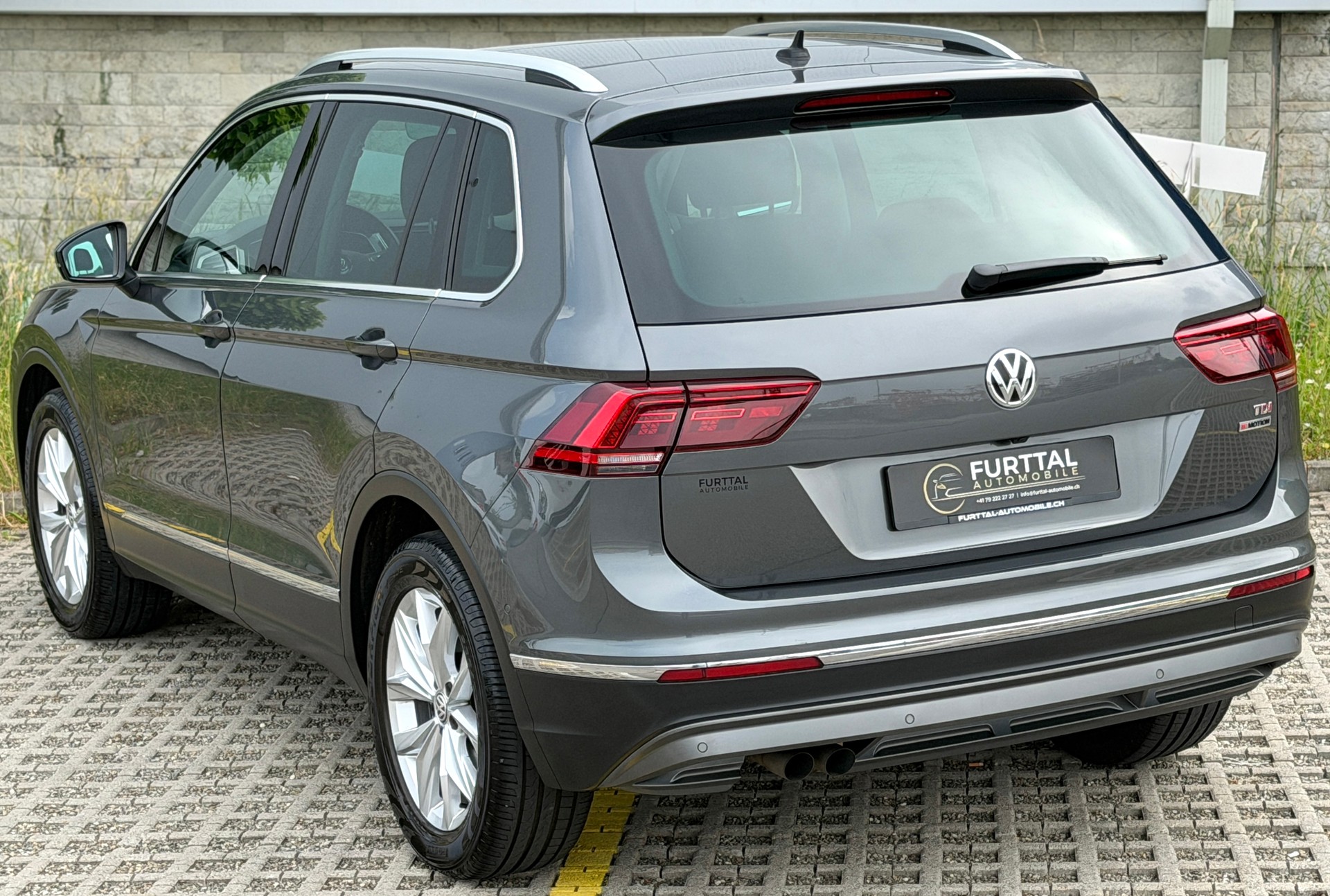 VW Tiguan 2.0 TDI SCR Highline 4Motion DSG-image-6