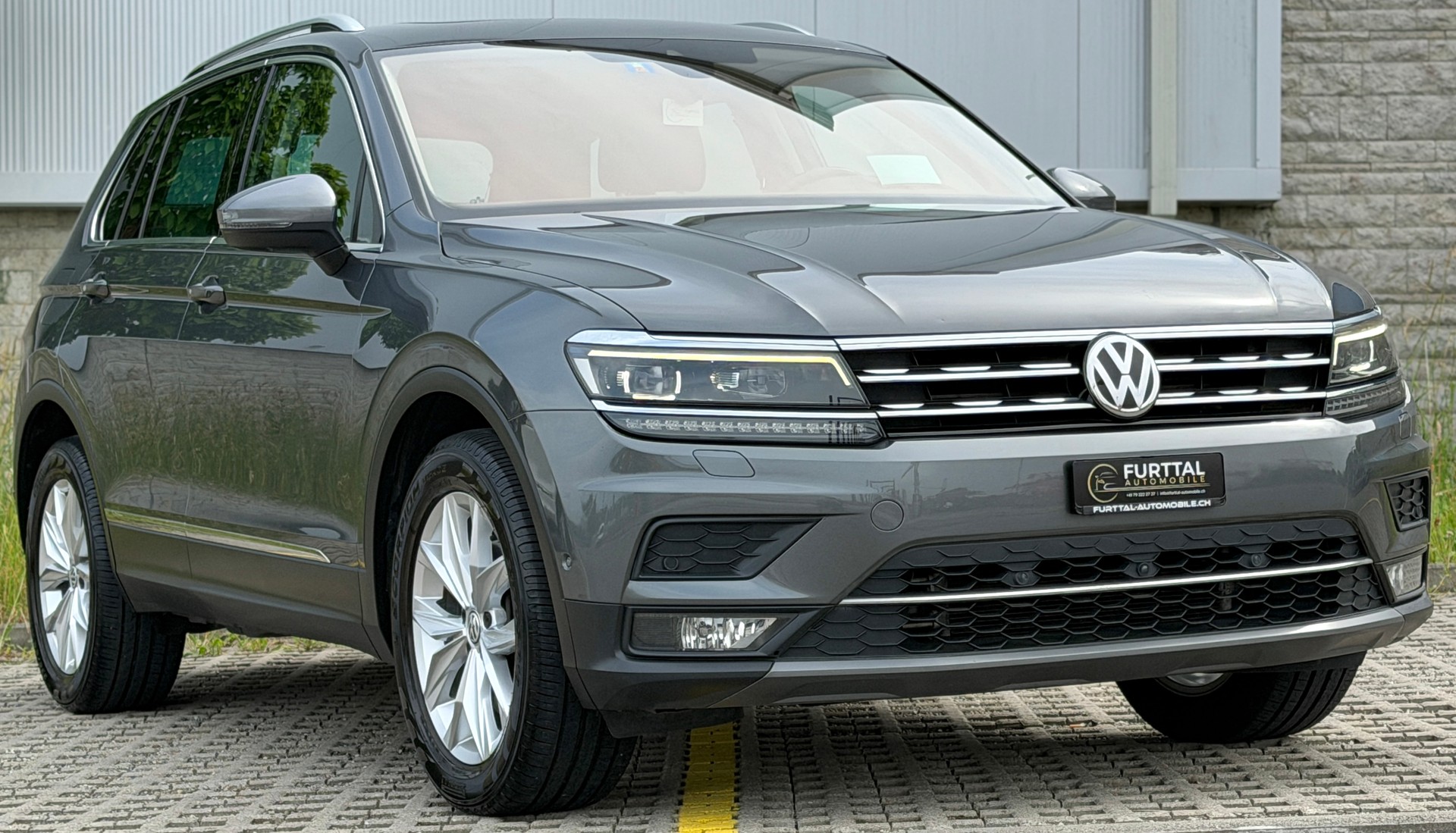 VW Tiguan 2.0 TDI SCR Highline 4Motion DSG-showroom-element-1