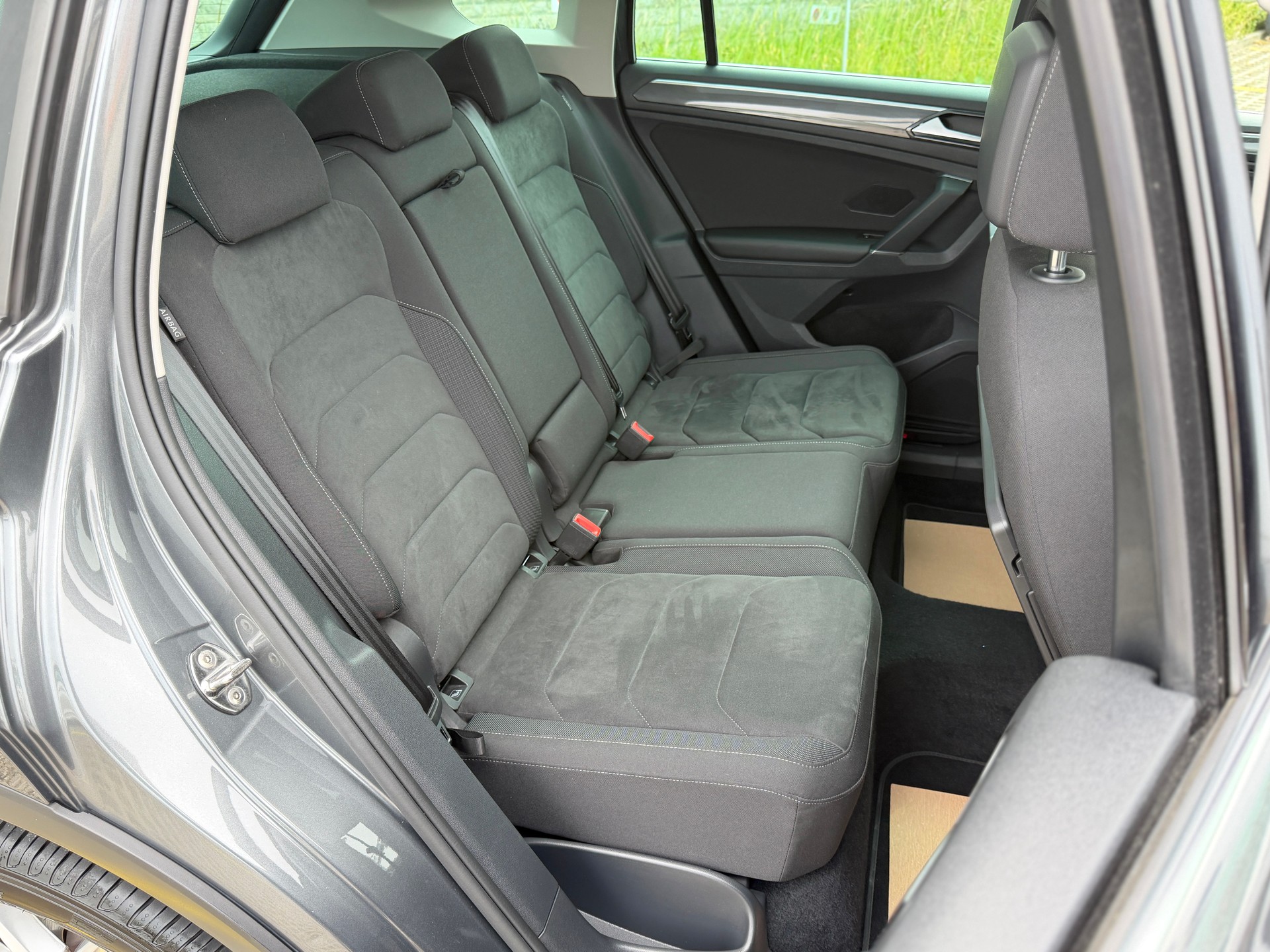 VW Tiguan 2.0 TDI SCR Highline 4Motion DSG-image-22
