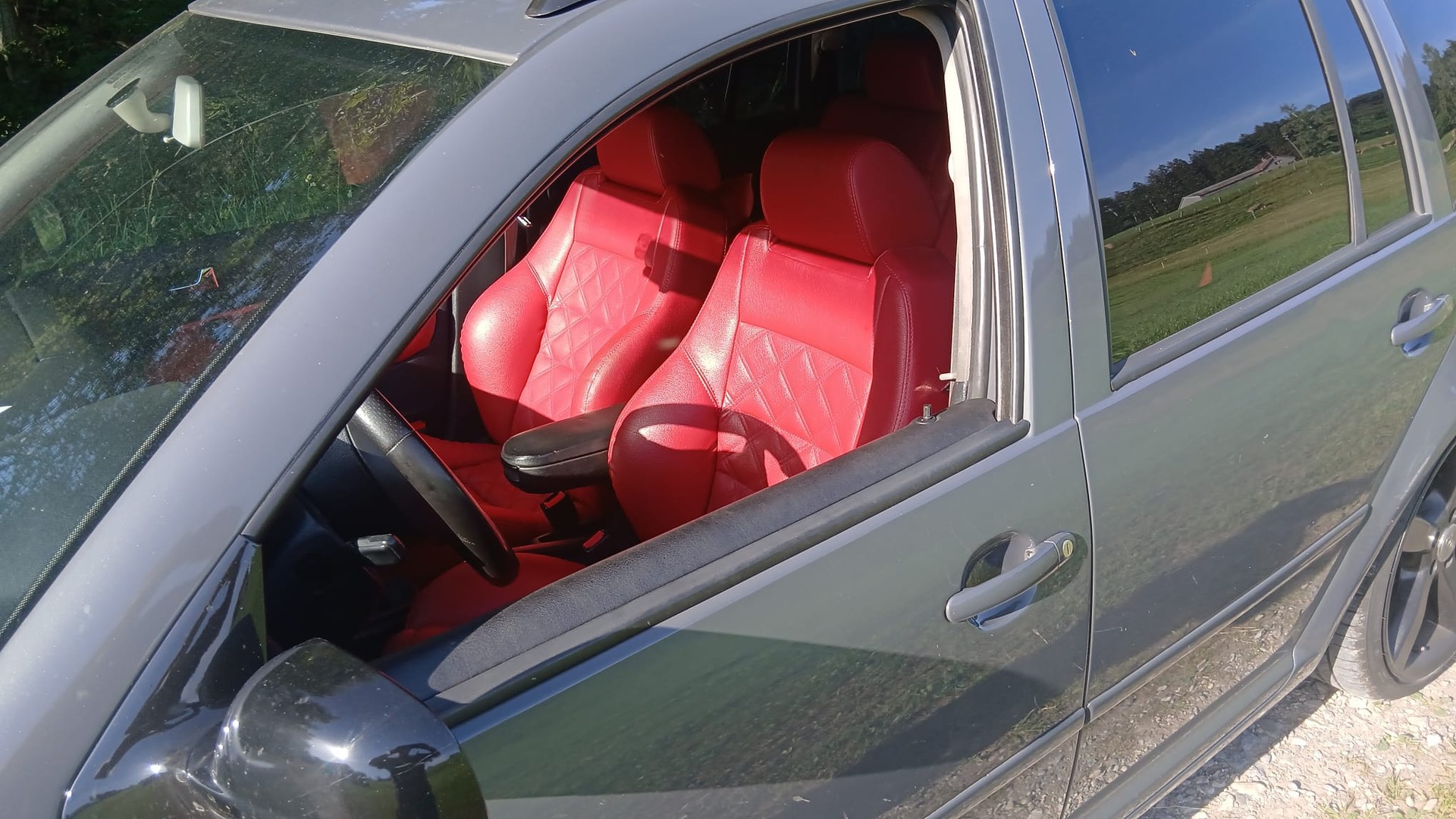 VW GOLF-image-2