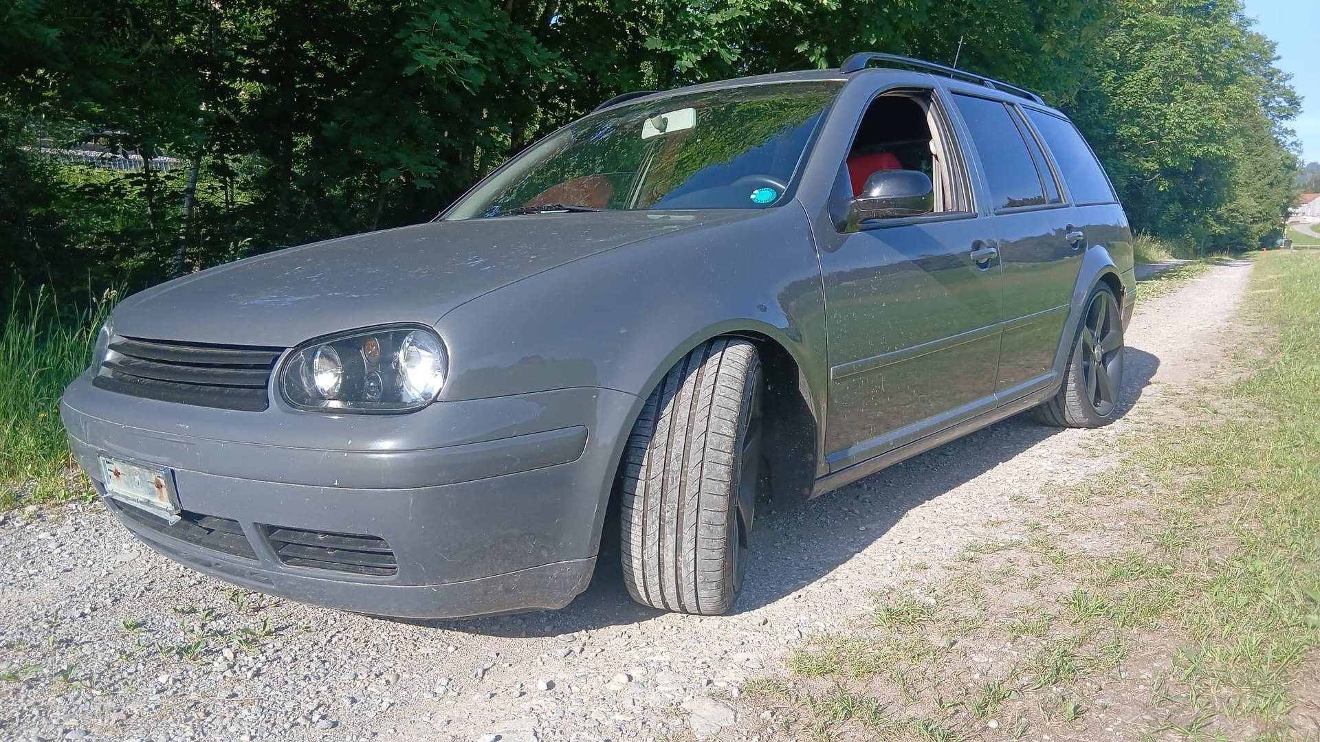 VW GOLF-image-0
