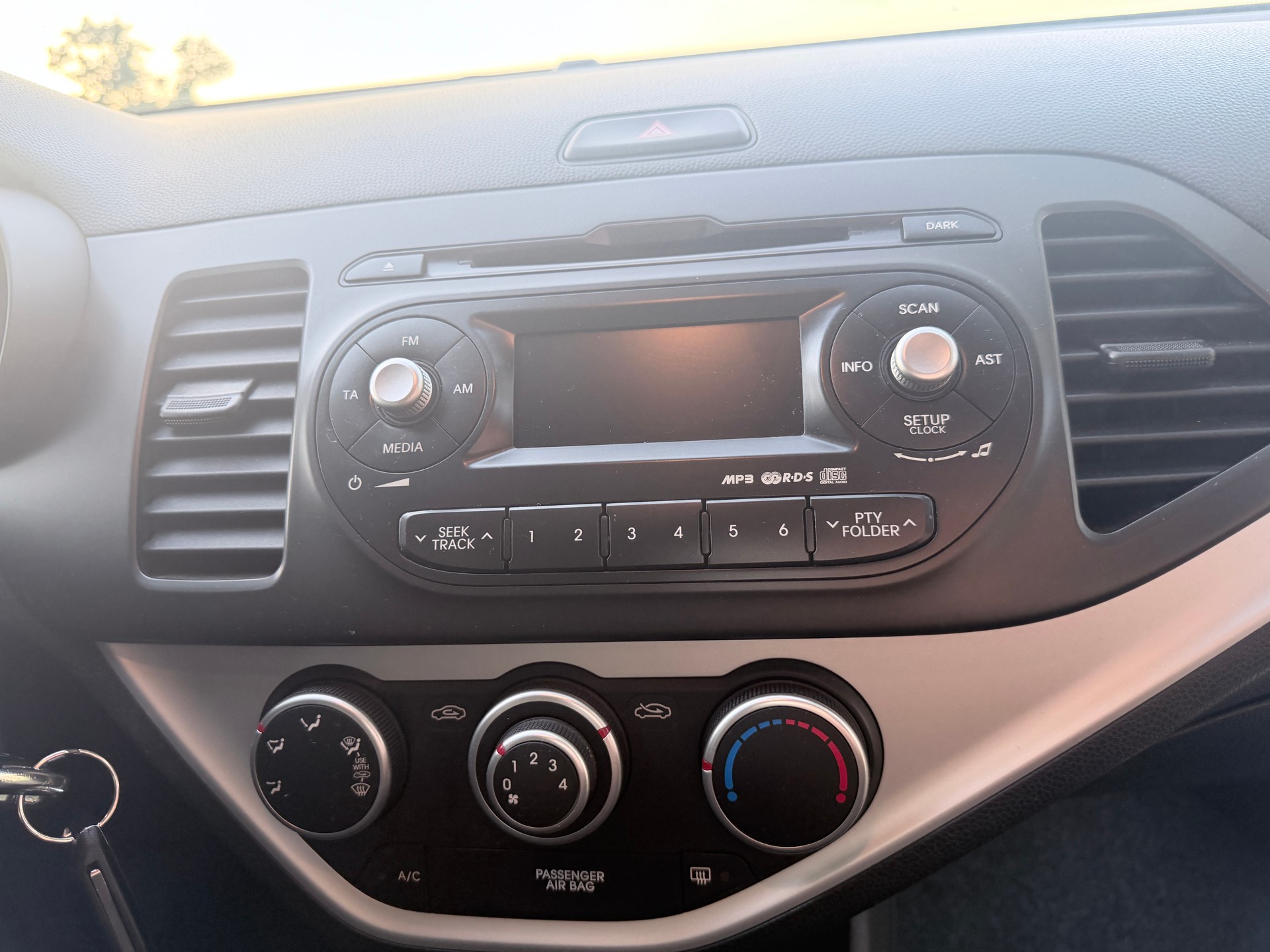 KIA Picanto 1.2 CVVT Style-image-9