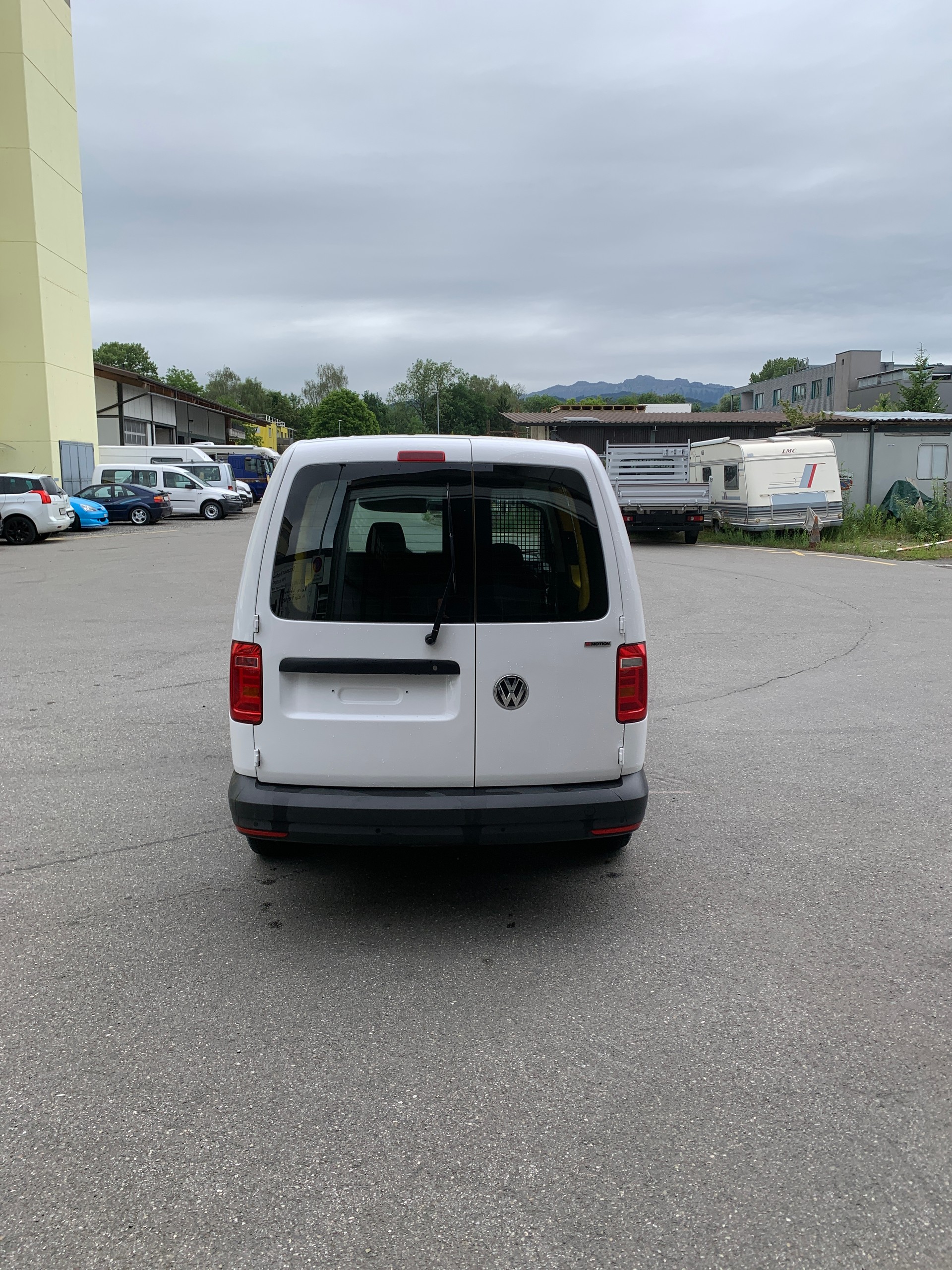 VW Caddy Maxi 2.0TDI 4Mot. BlueMotion Technology DSG-image-2