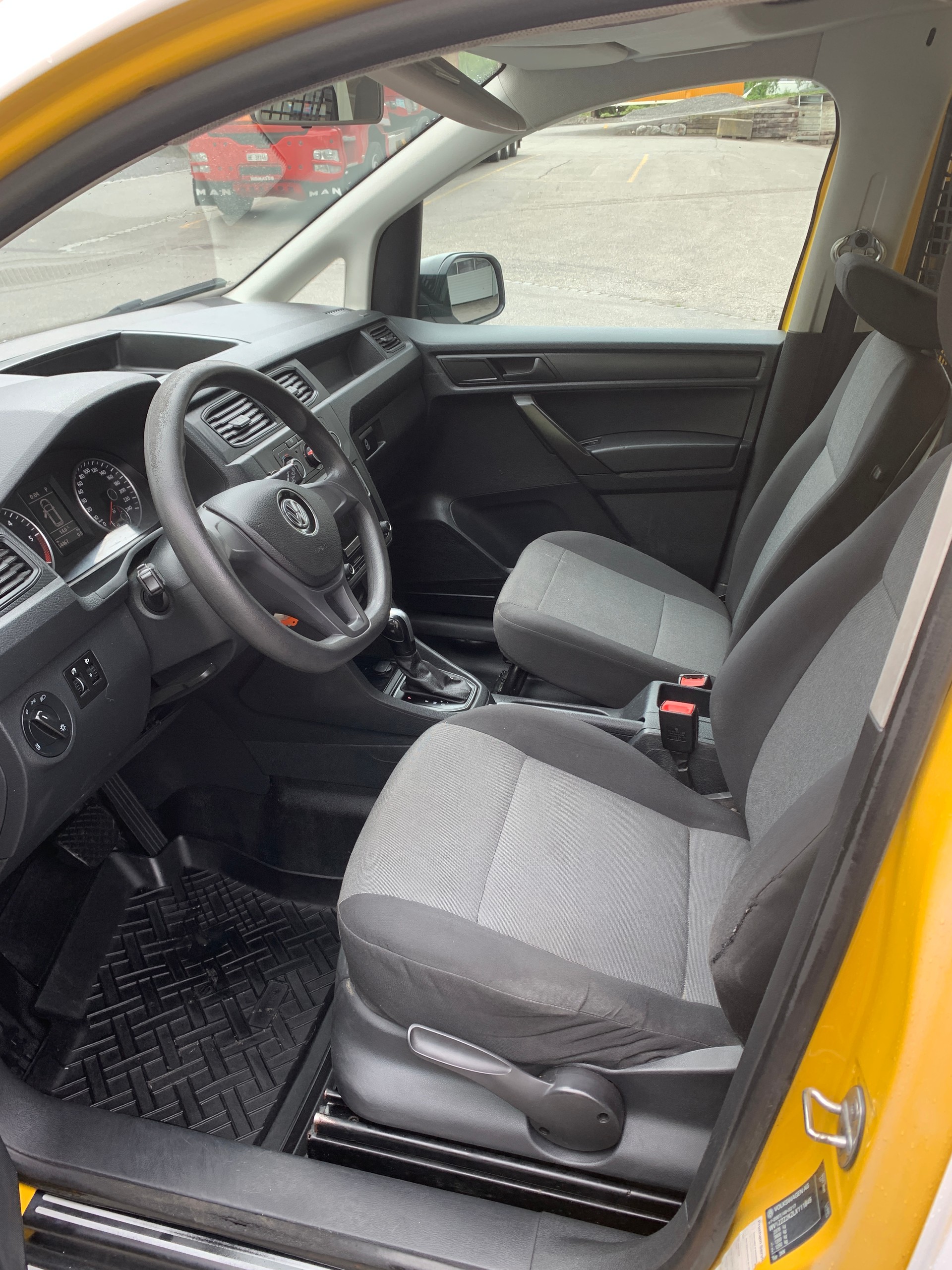 VW Caddy Maxi 2.0TDI 4Mot. BlueMotion Technology DSG-image-7