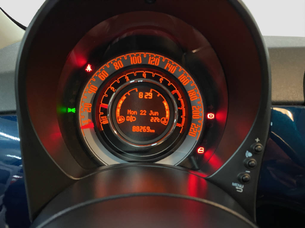 FIAT 500 0.9 T TwinAir 105 Lounge-image-8