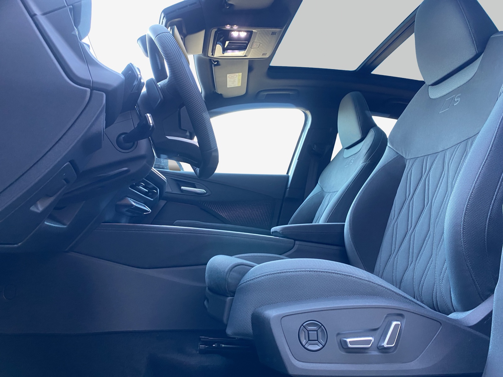 AUDI Q3 SUV TFSI quattro 195 kW S tronic-image-7