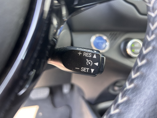 TOYOTA Yaris 1.5 Hybrid Trend-image-14