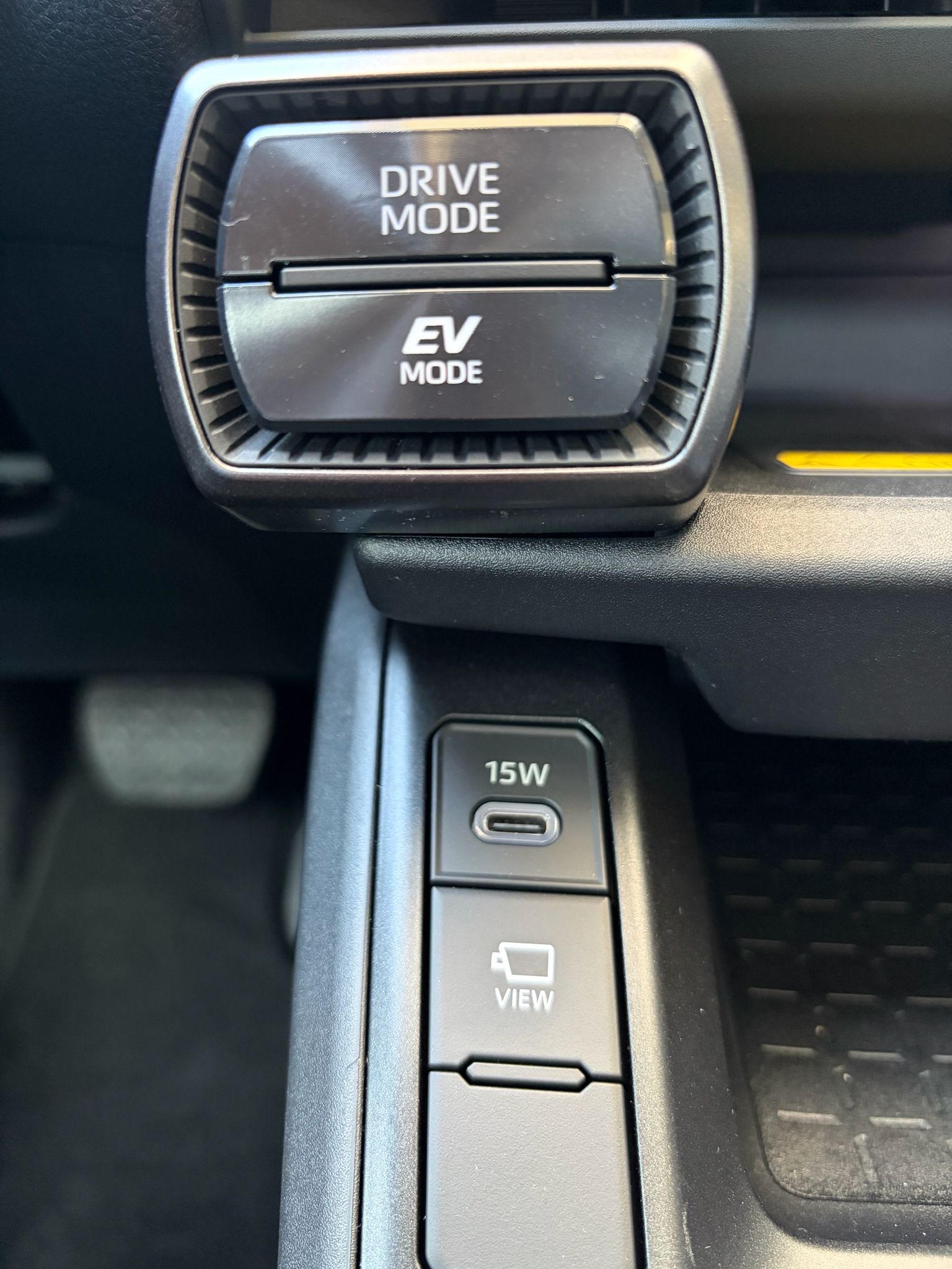TOYOTA RAV-4 2.5 HSD Style e-CVT AWD-image-29