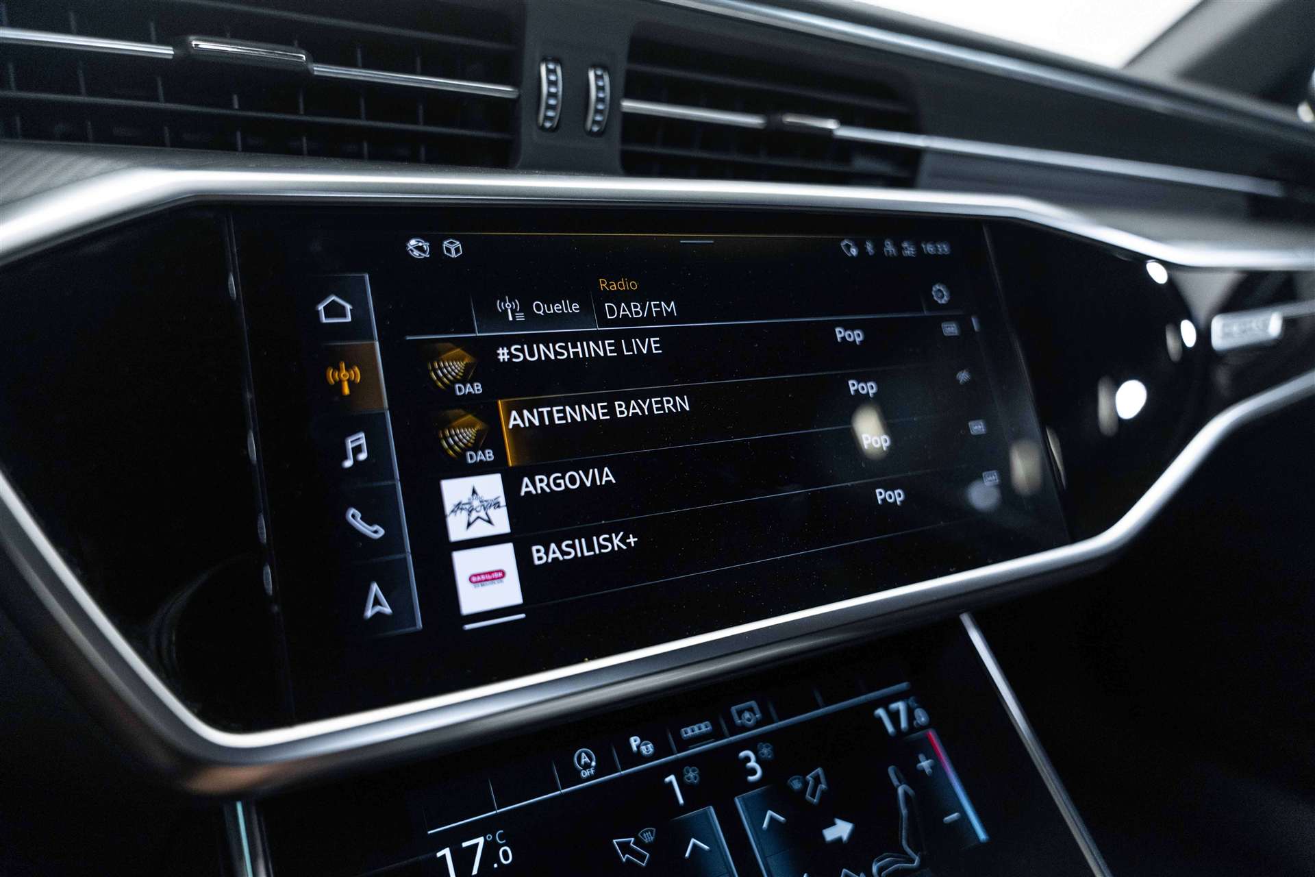 AUDI A6 Avant 45 TFSI S line S-tronic quattro-image-20