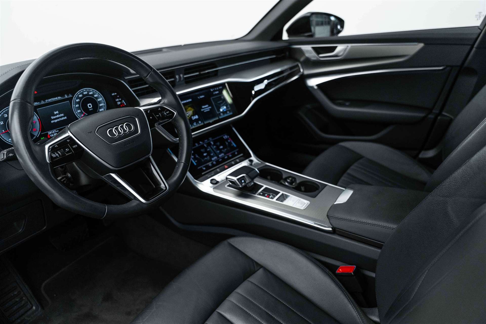 AUDI A6 Avant 45 TFSI S line S-tronic quattro-image-7
