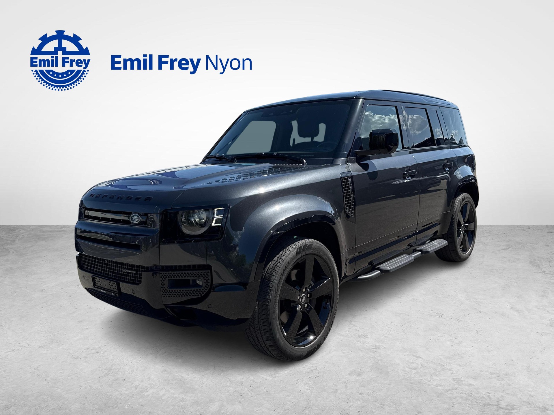 LAND ROVER Defender 110 3.0 D I6 300 X-Dynamic HSE-image-0