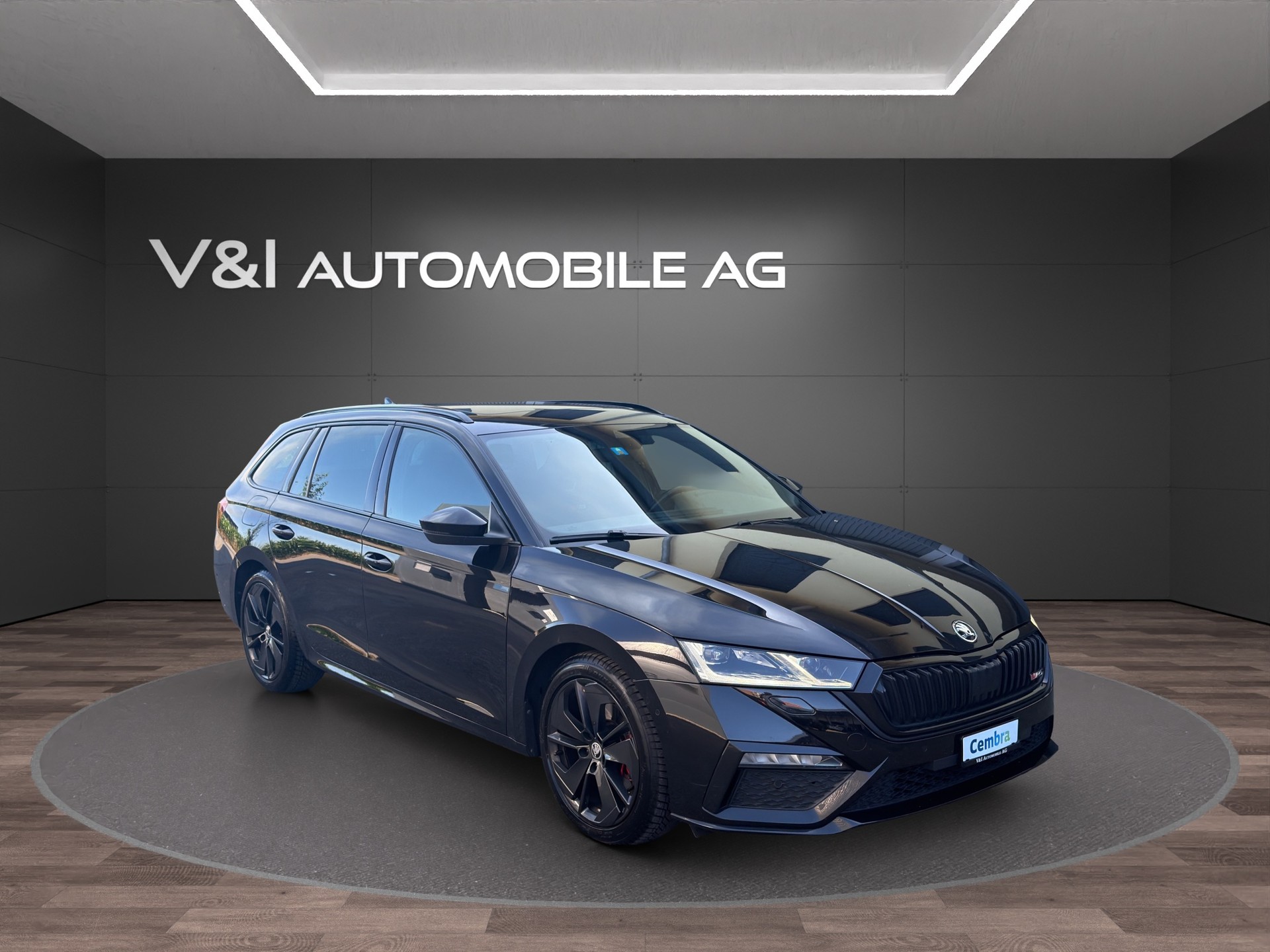 SKODA Octavia Combi 2.0 TDI DSG RS 4x4-image-1