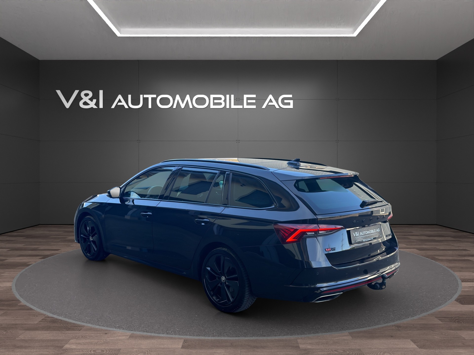 SKODA Octavia Combi 2.0 TDI DSG RS 4x4-image-3