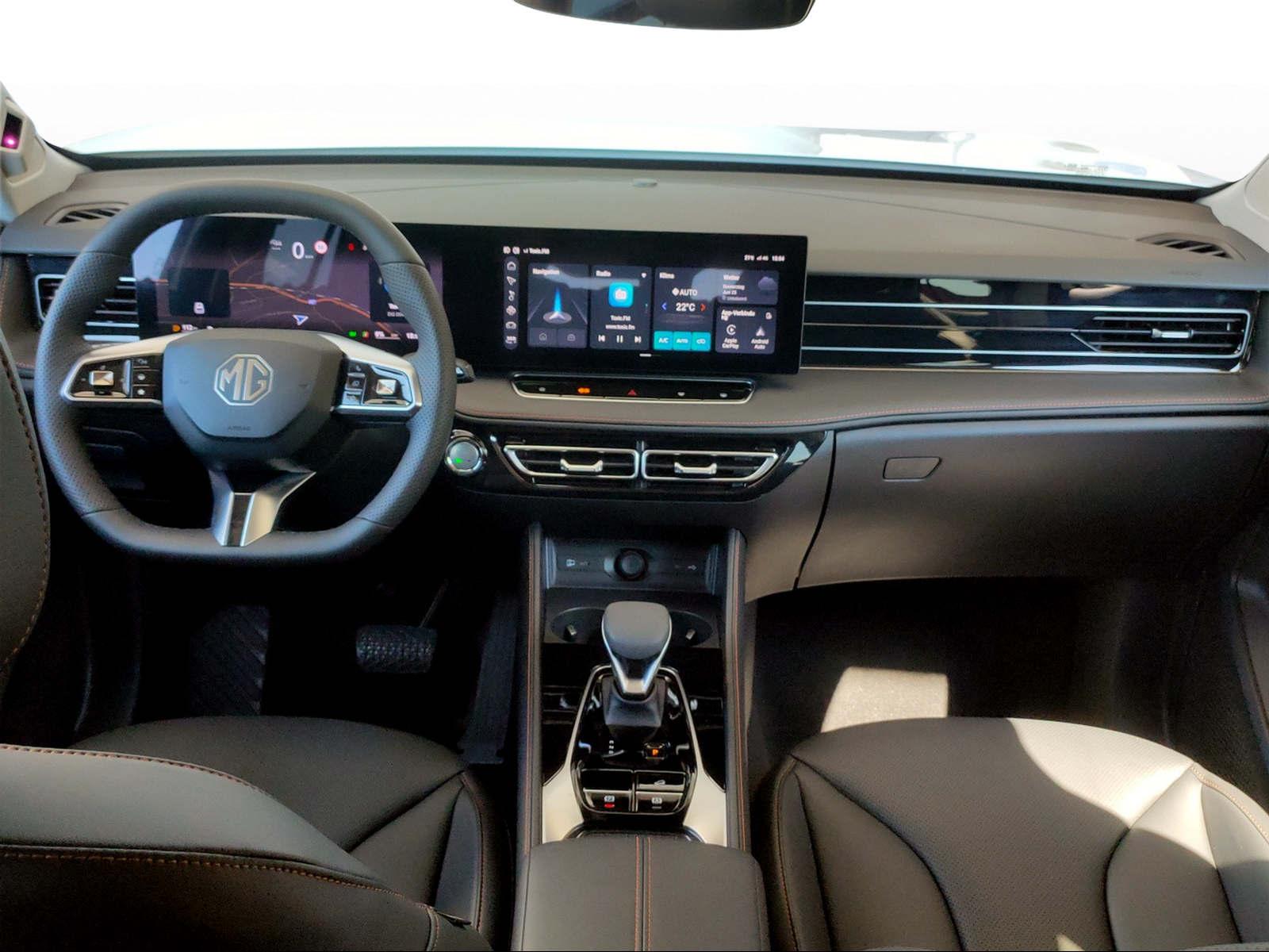 MG HS 1.5 Hybrid Luxury-image-10