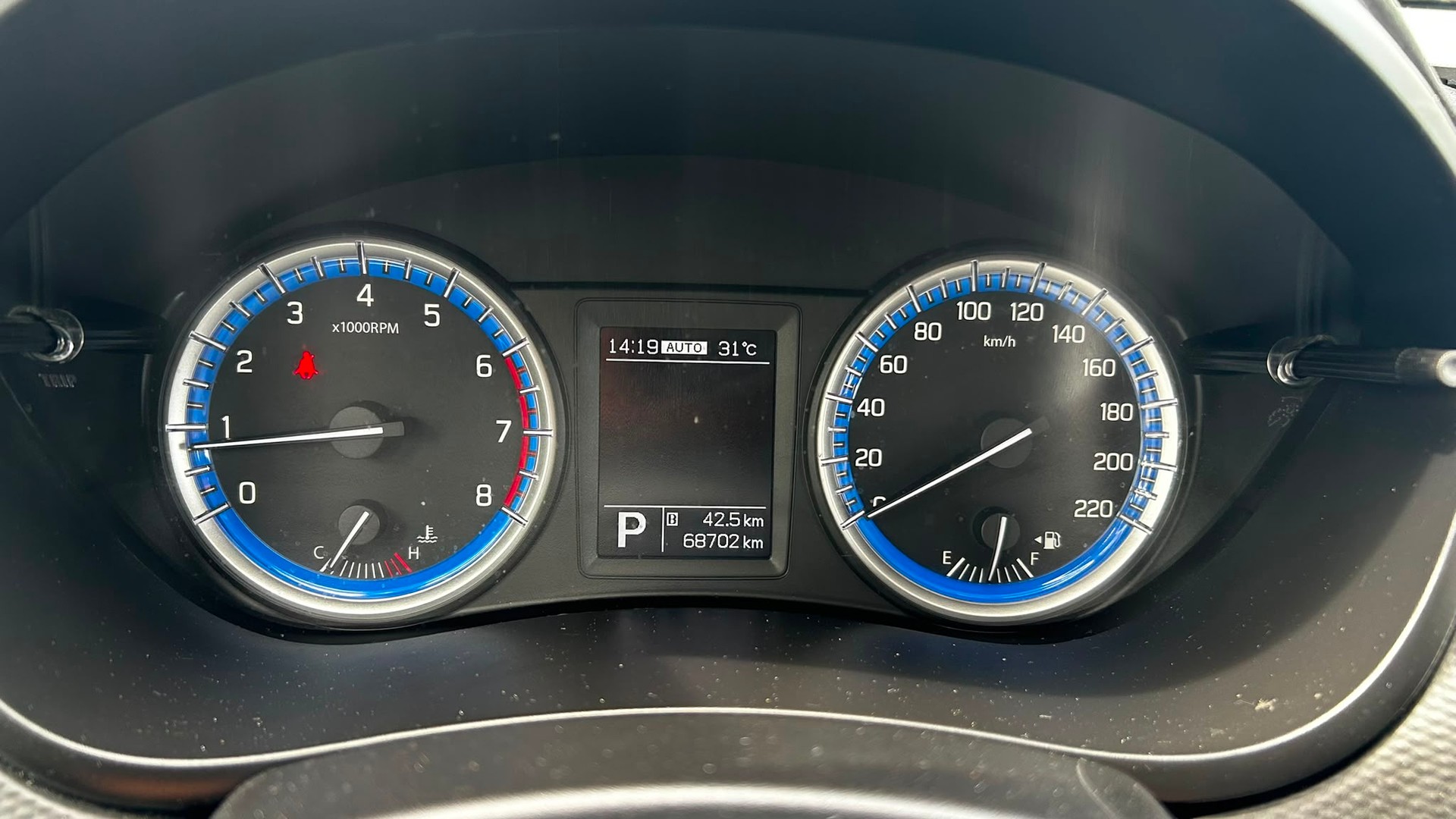 SUZUKI SX4 S-Cross 1.6 16V Sergio Cellano 4WD CVT7-image-9