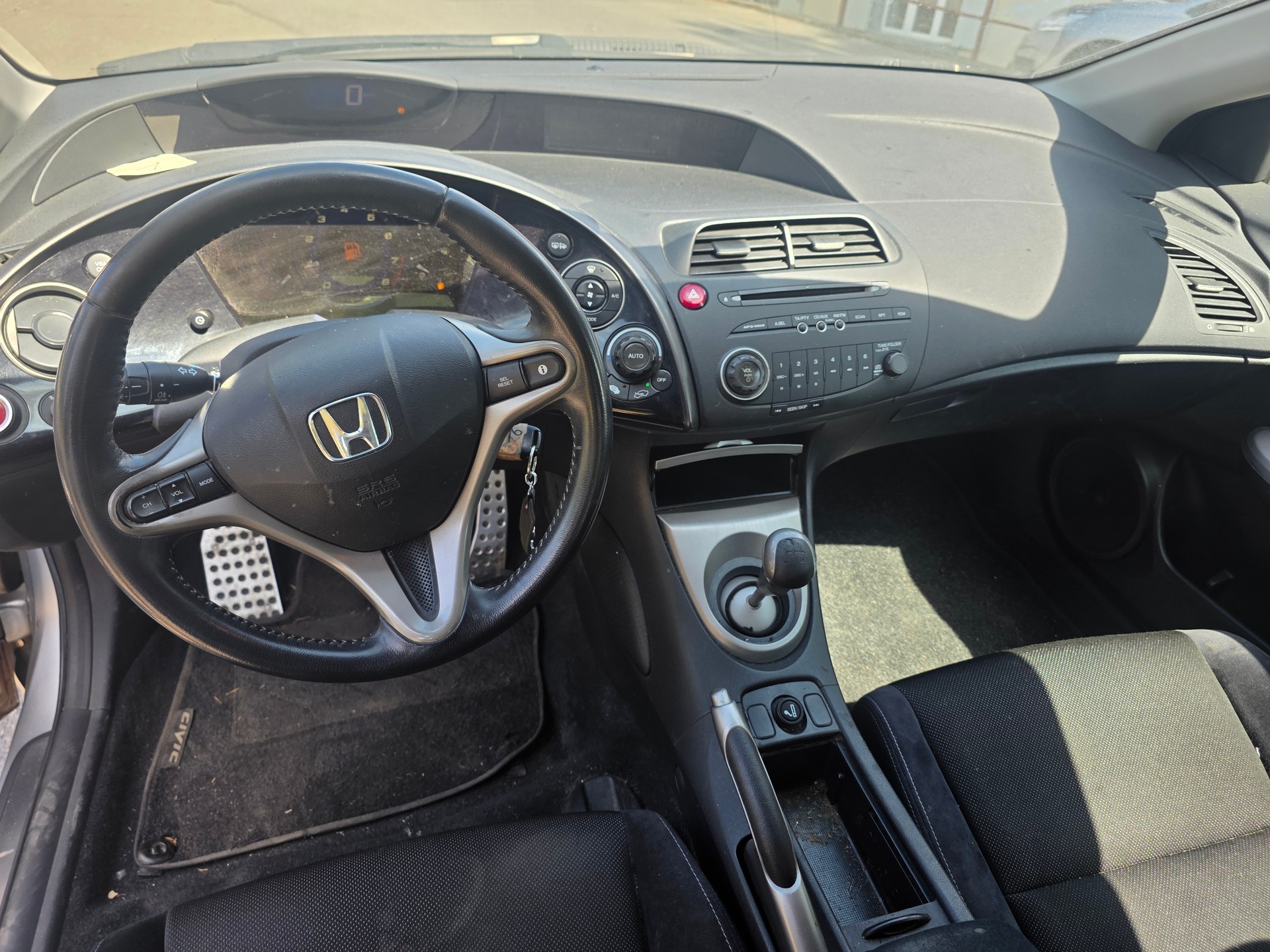 HONDA Civic 1.8i Type-S-image-8