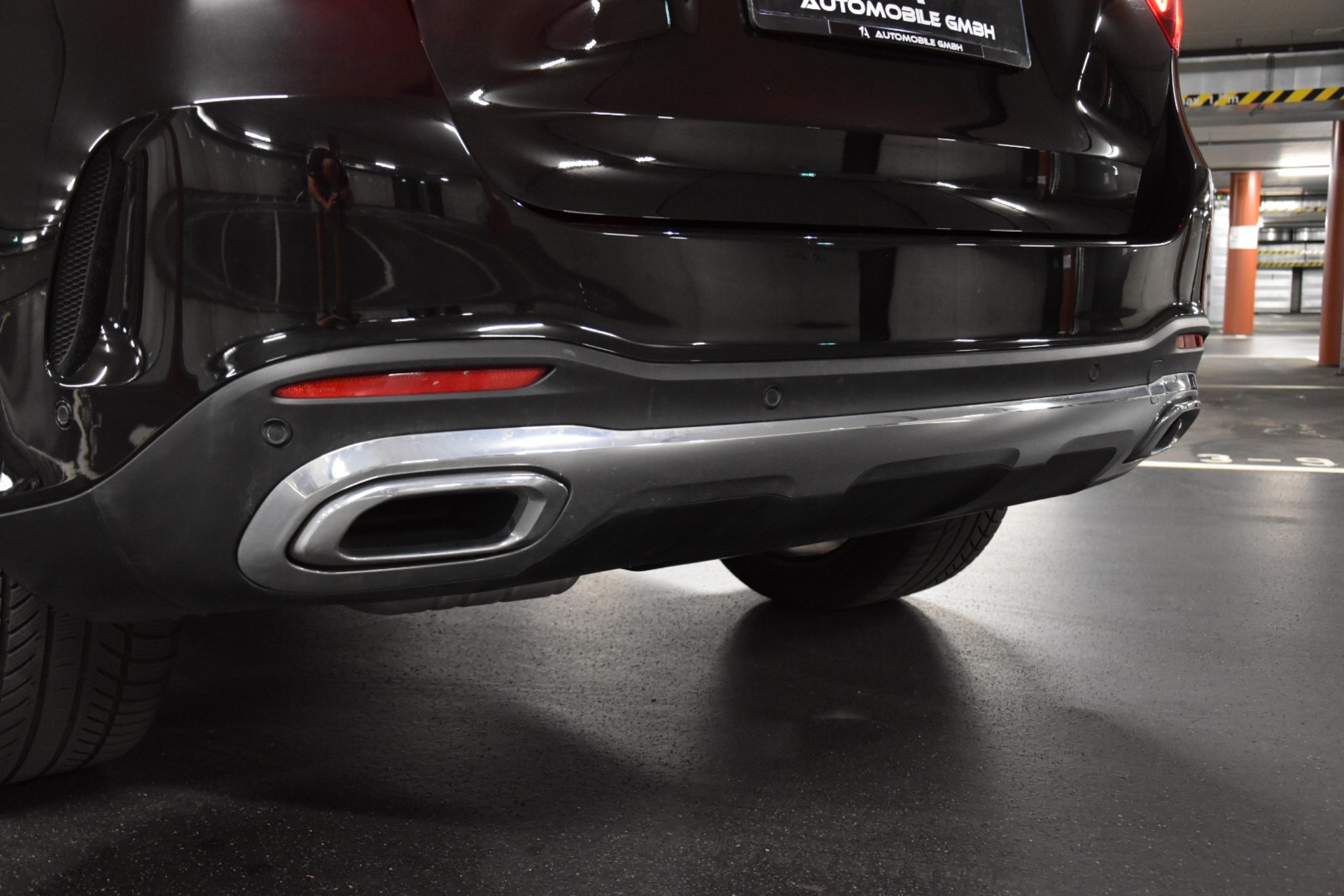 MERCEDES-BENZ GLE 300 d 4Matic AMG Line 9G-Tronic-image-6