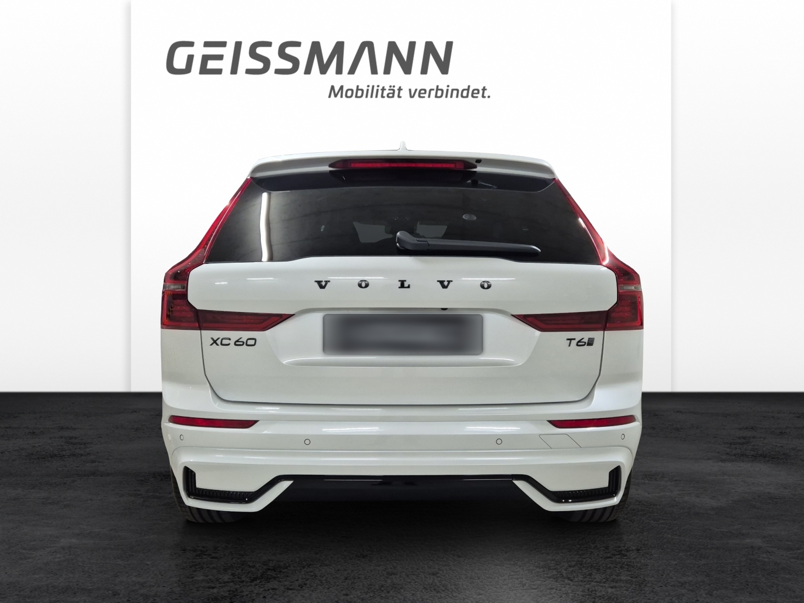 VOLVO XC60 2.0 T6 TE Black Edition eAWD-image-7