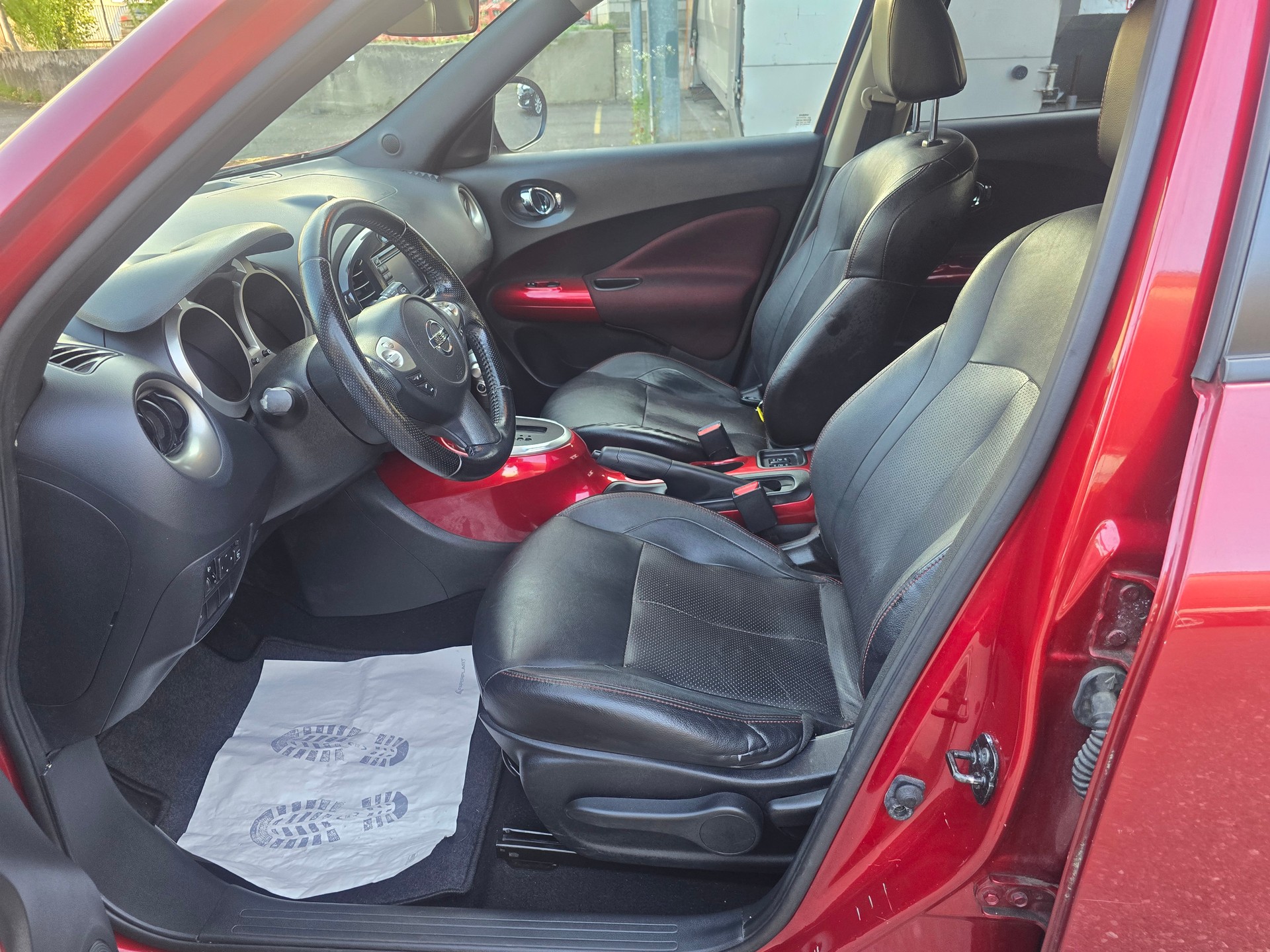 NISSAN Juke 1.6 acenta Xtronic CVT-image-9