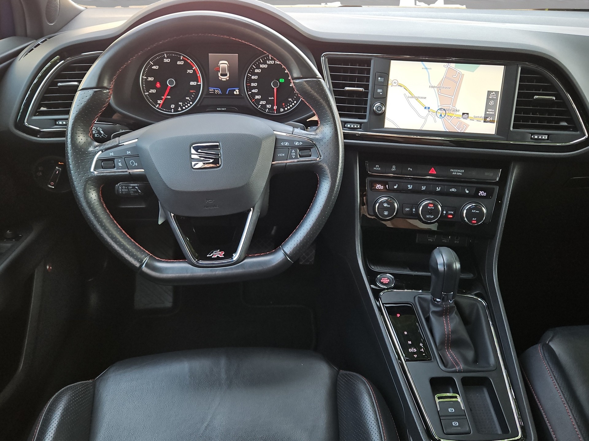 SEAT Leon ST 2.0 TSI SWISS FR DSG-image-7