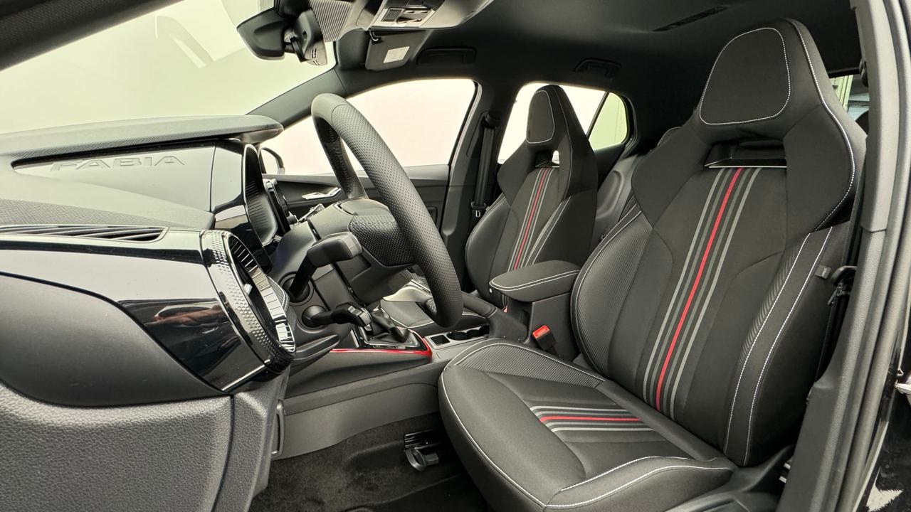 SKODA Fabia 1.0 TSI Monte Carlo DSG-image-4
