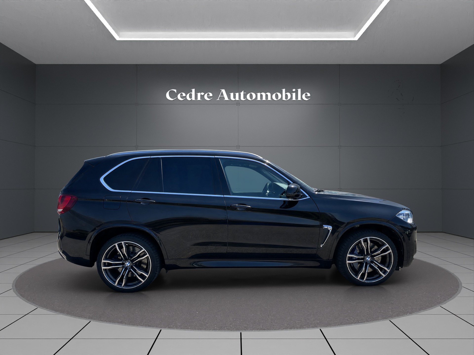 BMW X5M Steptronic-image-6