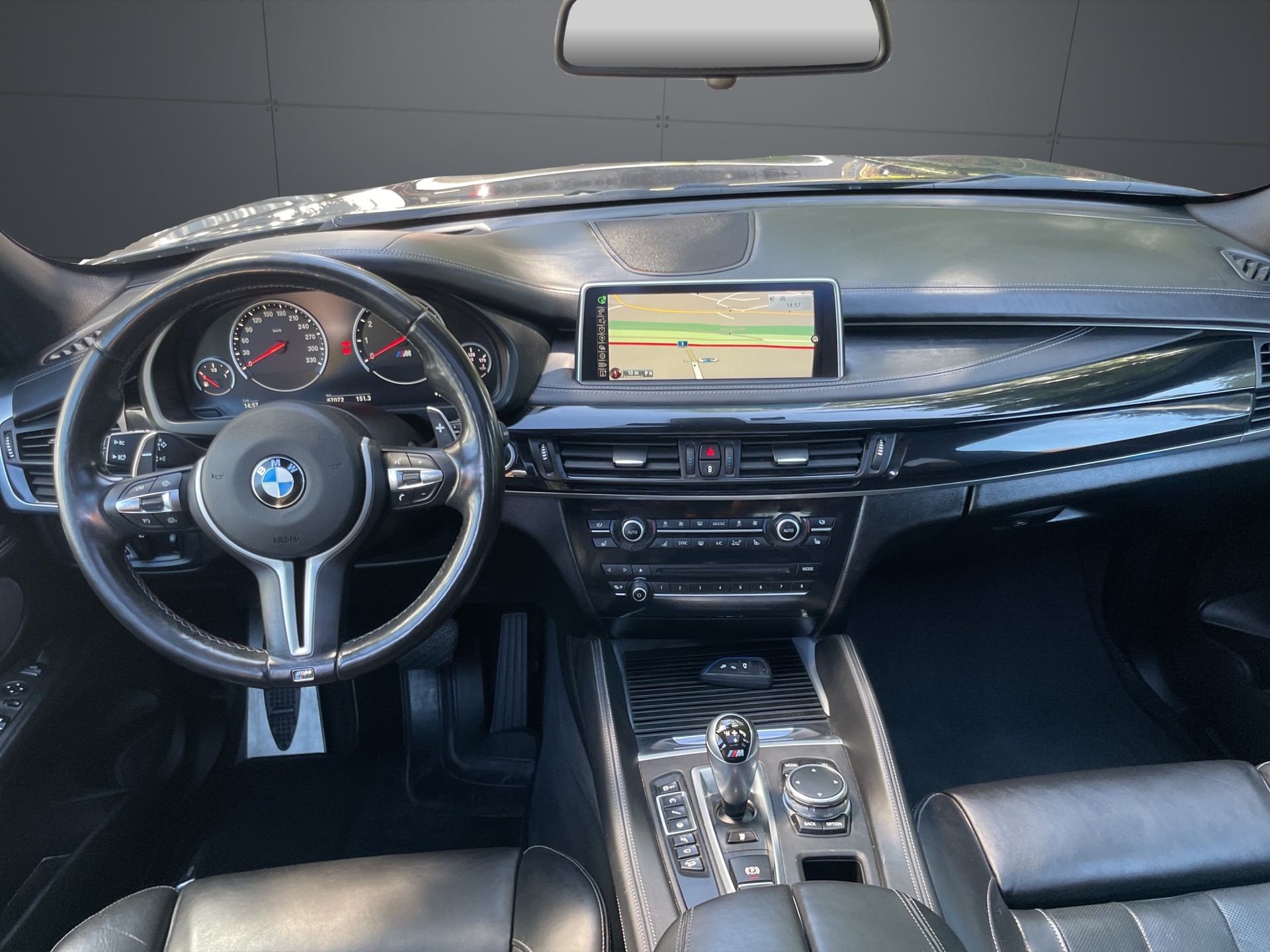 BMW X5M Steptronic-image-10