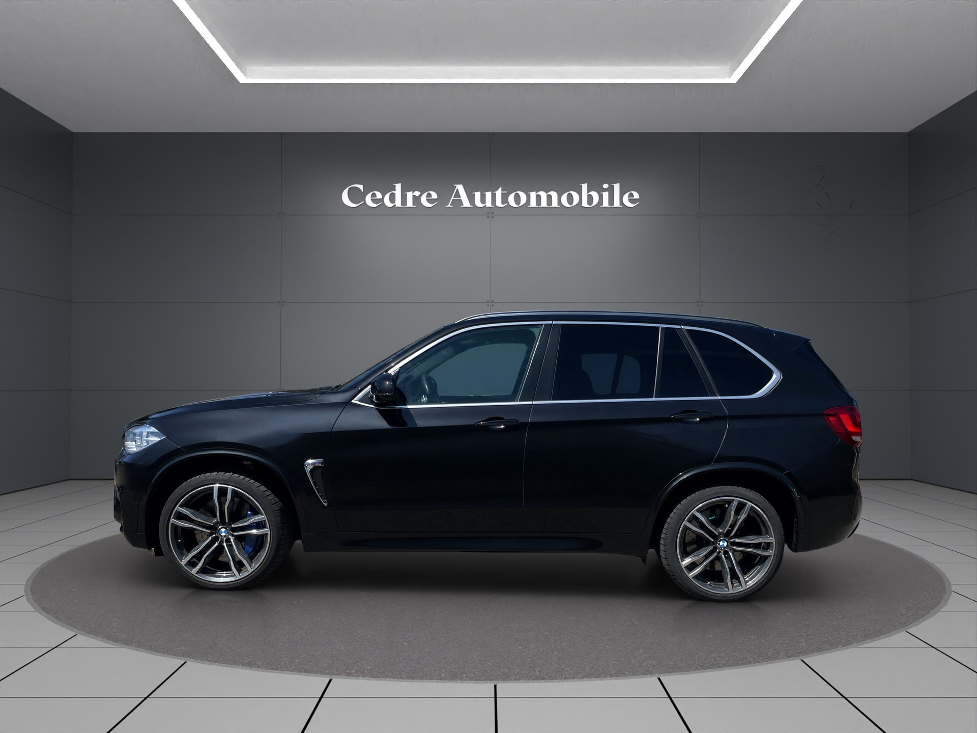 BMW X5M Steptronic-image-3