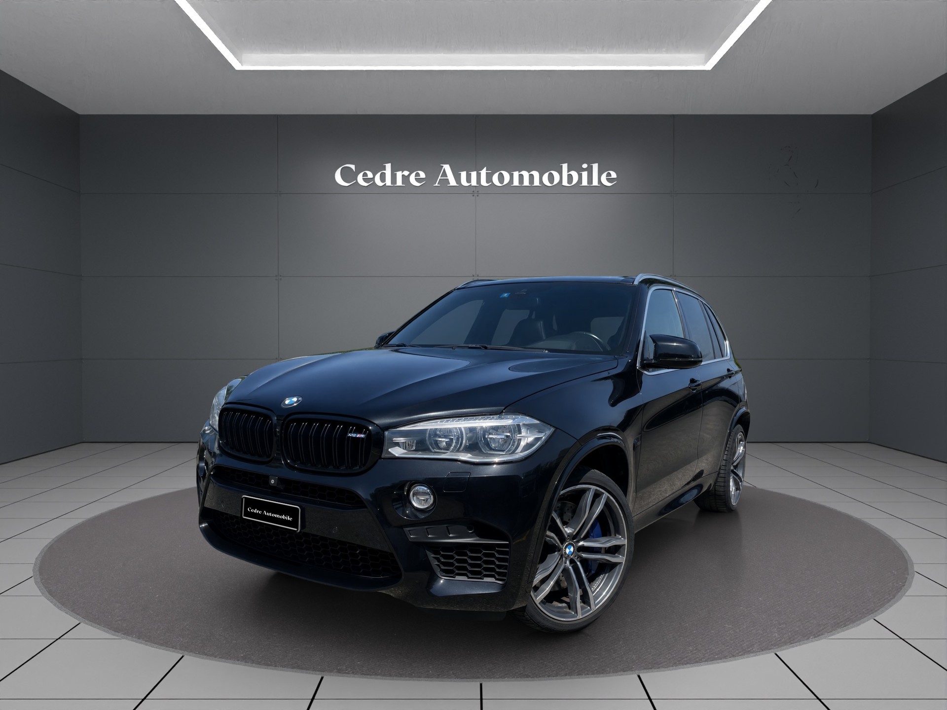 BMW X5M Steptronic-image-1