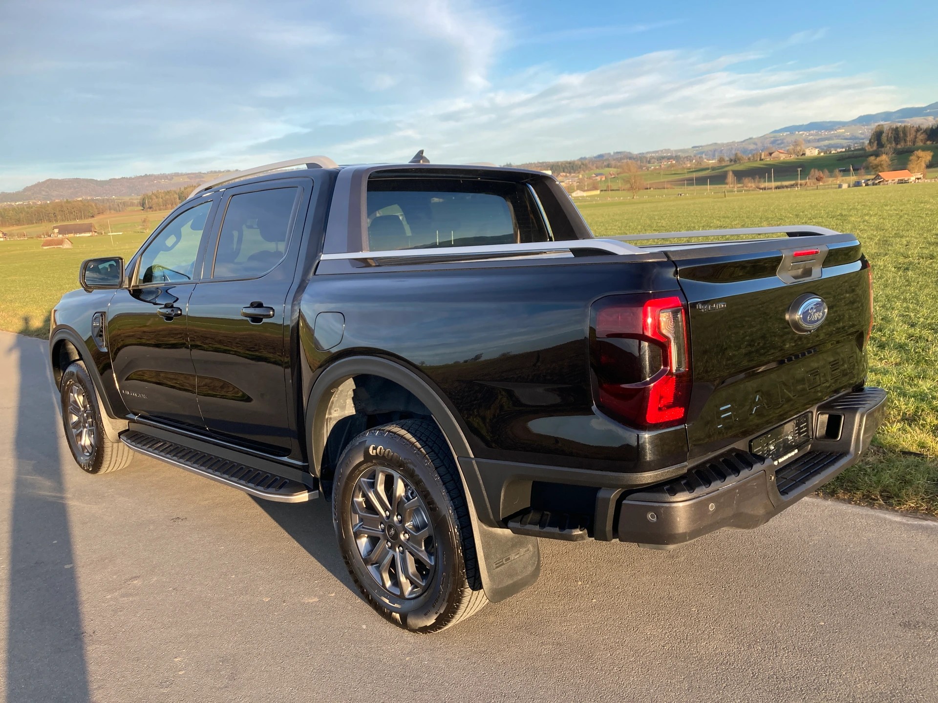 FORD Ranger Wildtrak 2.0 Eco Blue e-4WD Automat-image-3