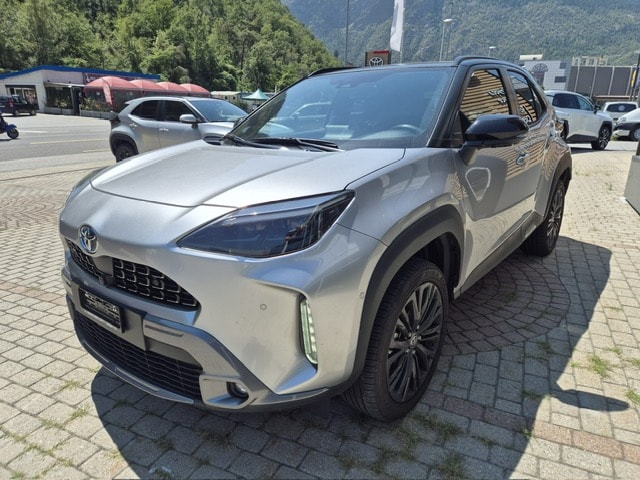 TOYOTA Yaris Cross 1.5 Adventure e-CVT AWDi-image-1